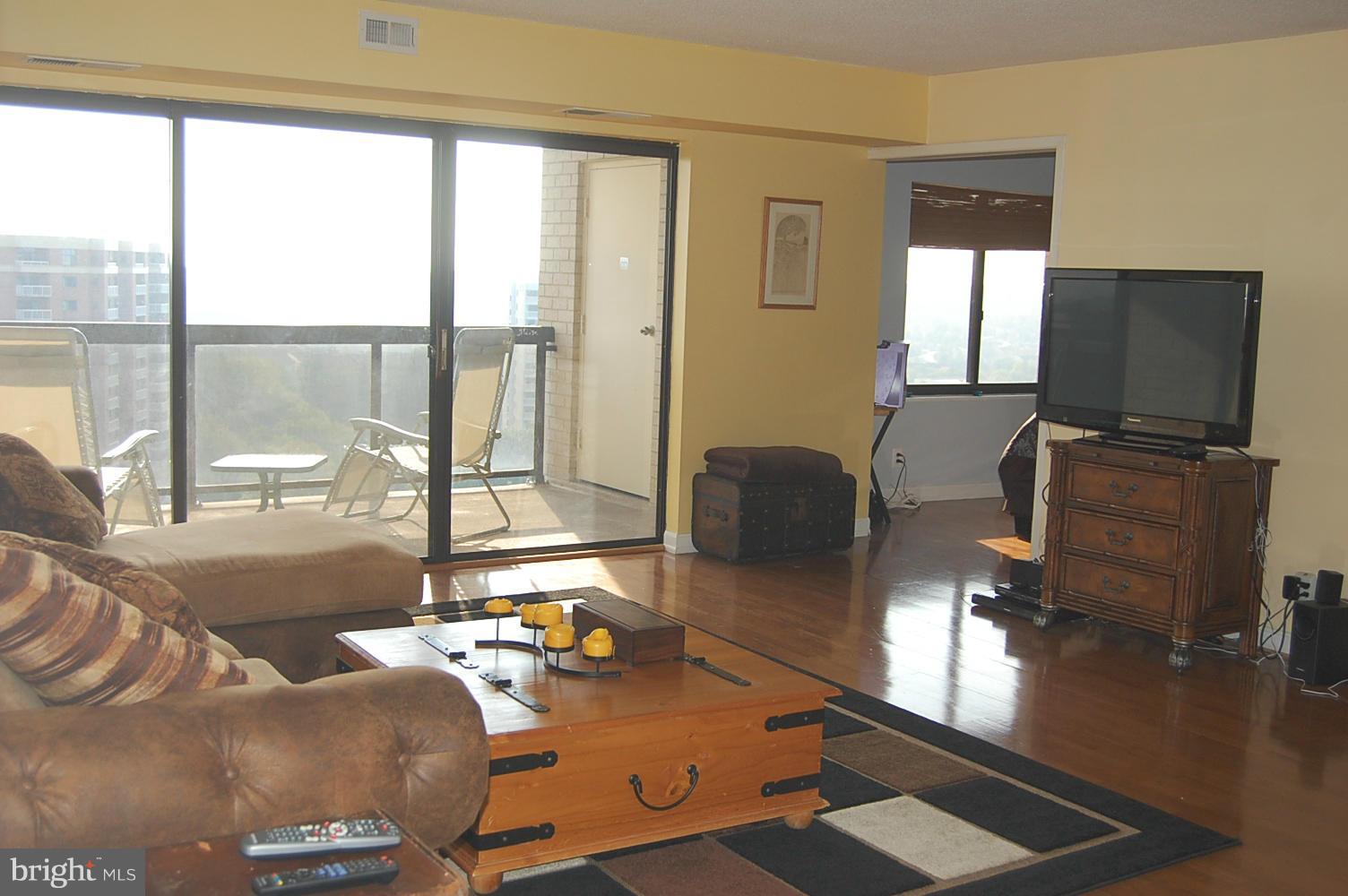 WATERGATE AT LANDMARK - Residential Lease