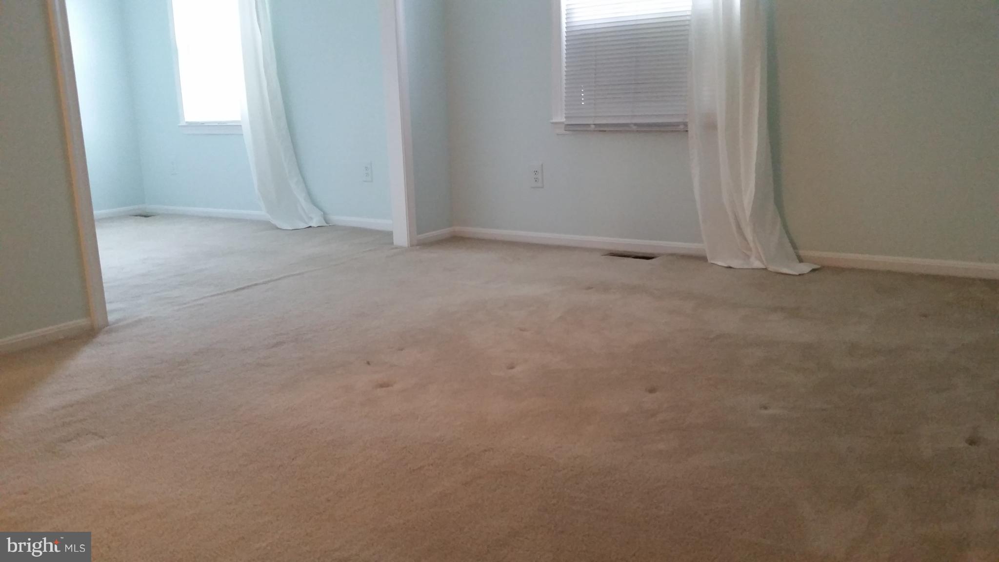 ROYAL COURT - Residential Lease