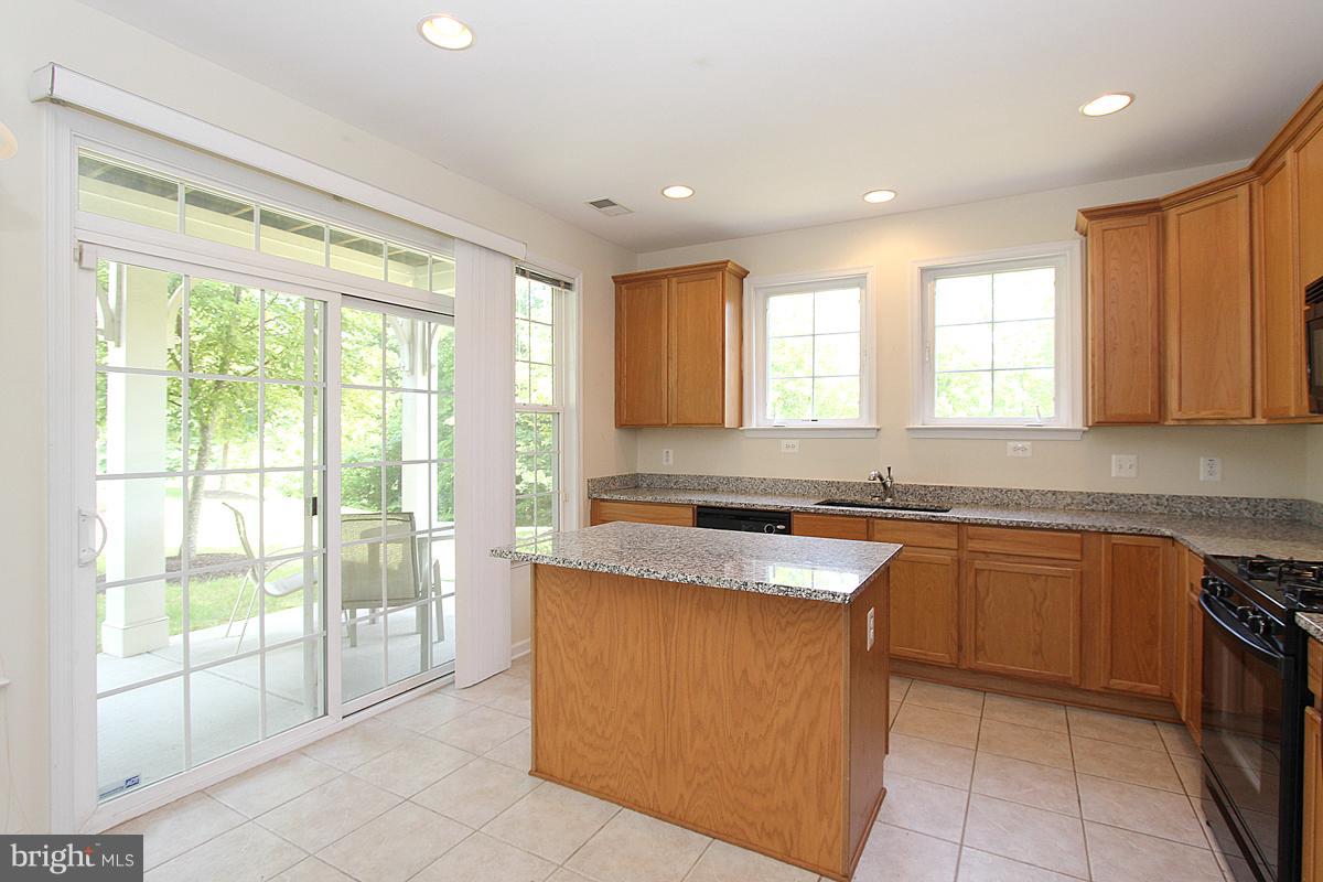 BELMONT BAY - Residential