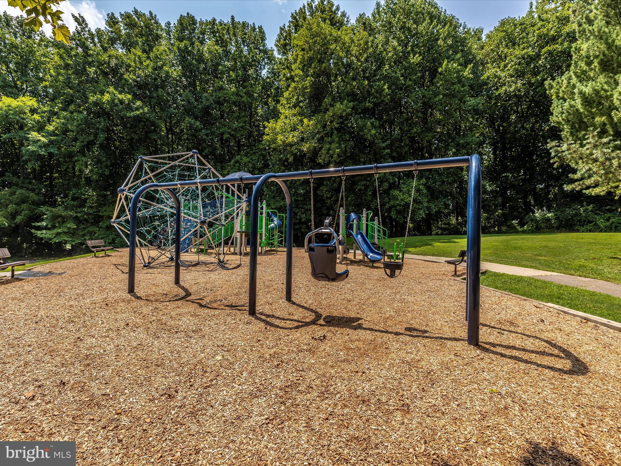 BENTLEY PLACE - Residential