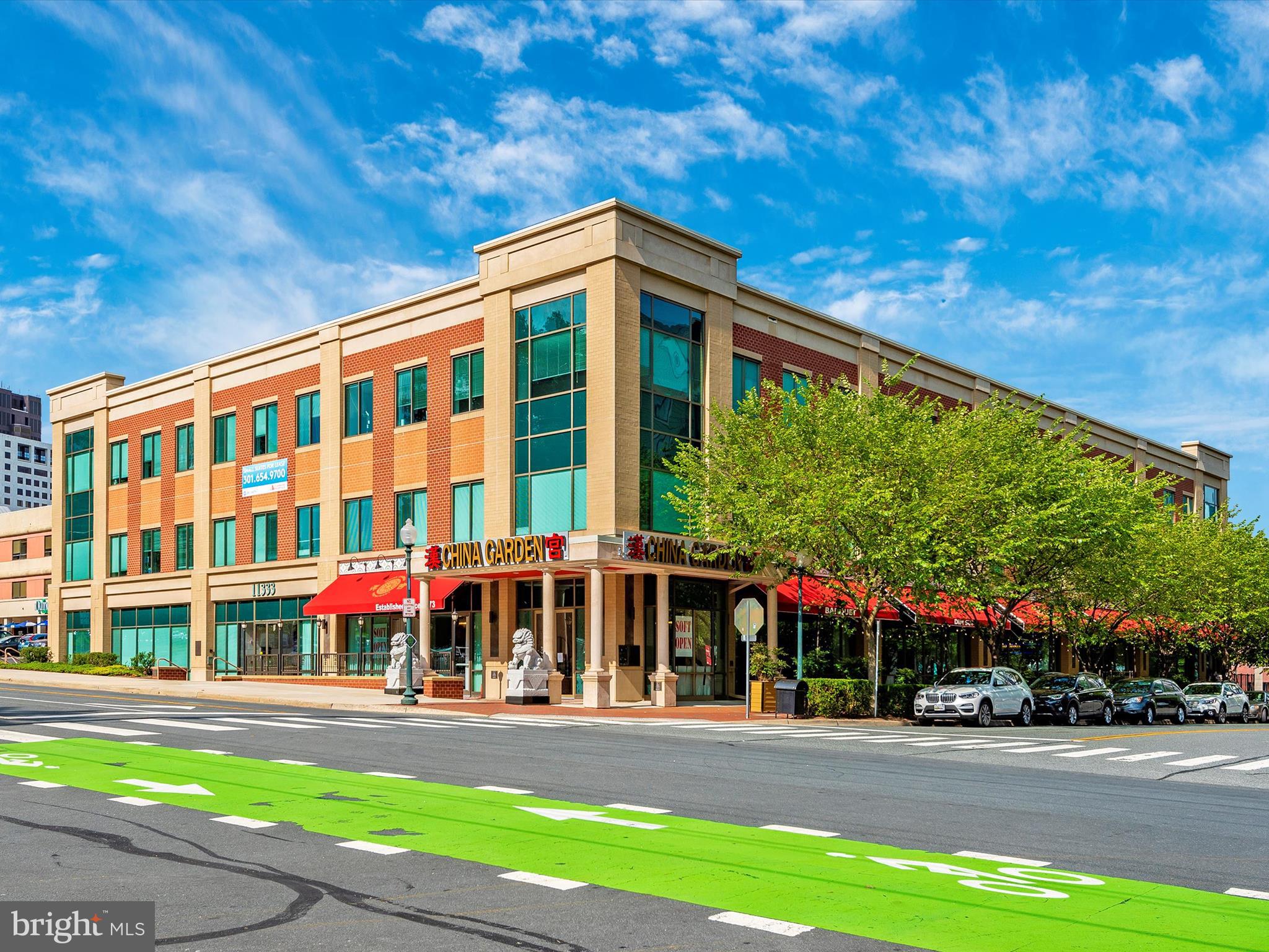 BENTLEY PLACE - Residential