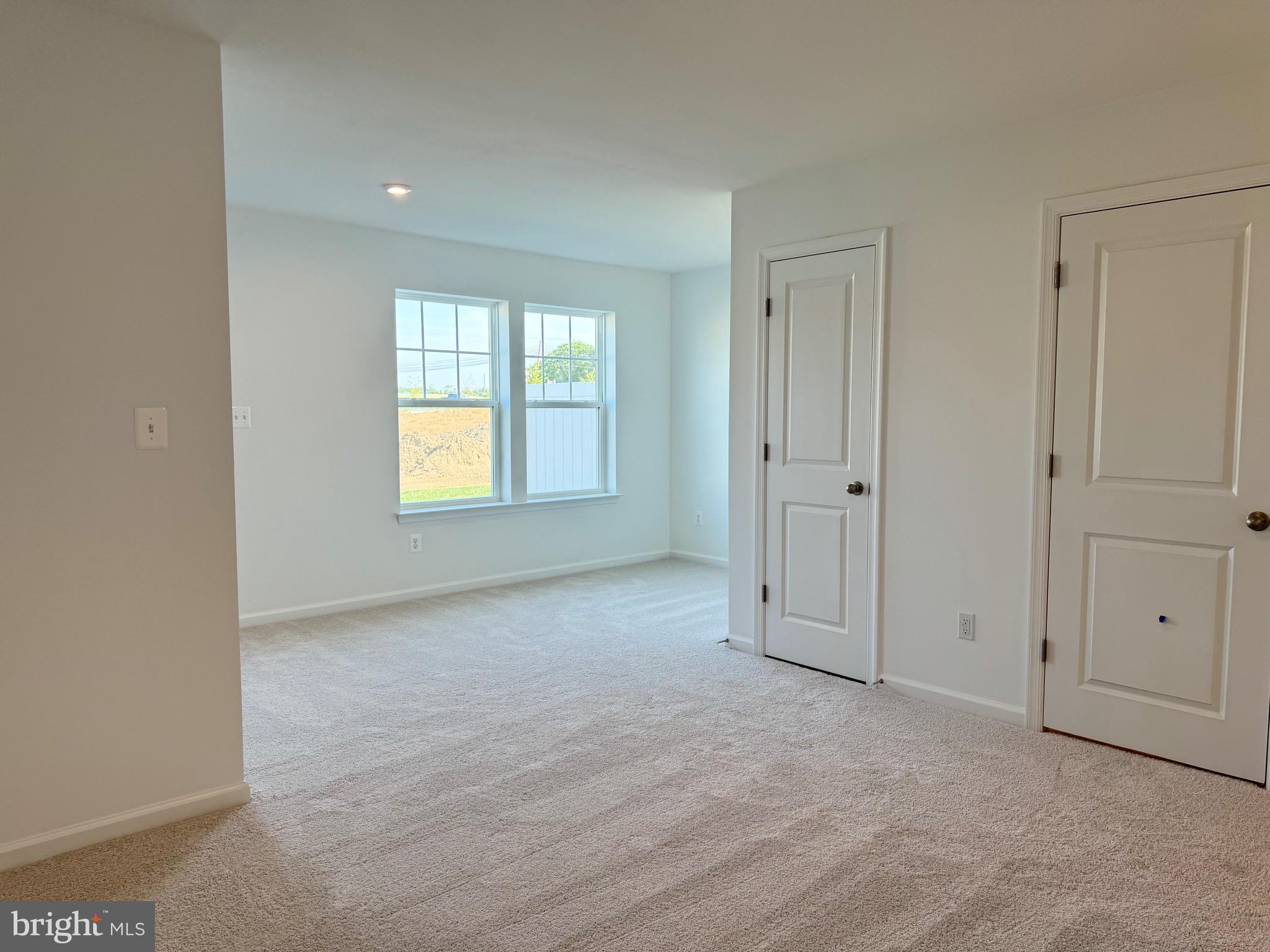 KING'S CROSSING - Residential Lease