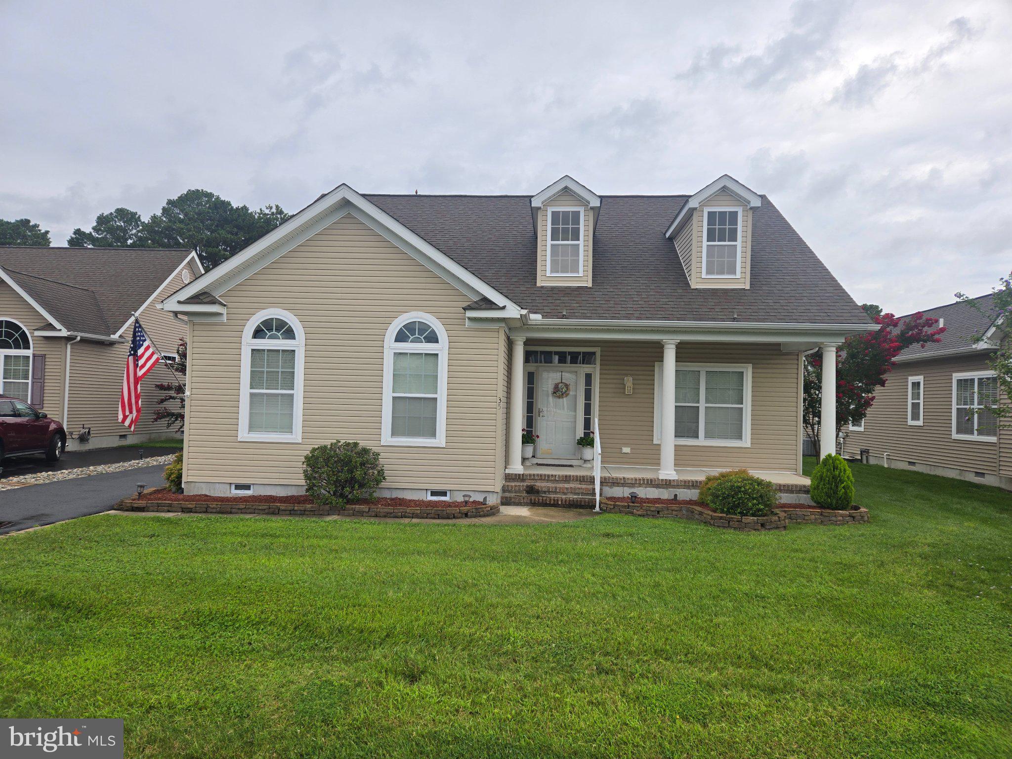 35 LITTLE BIRCH DRIVE