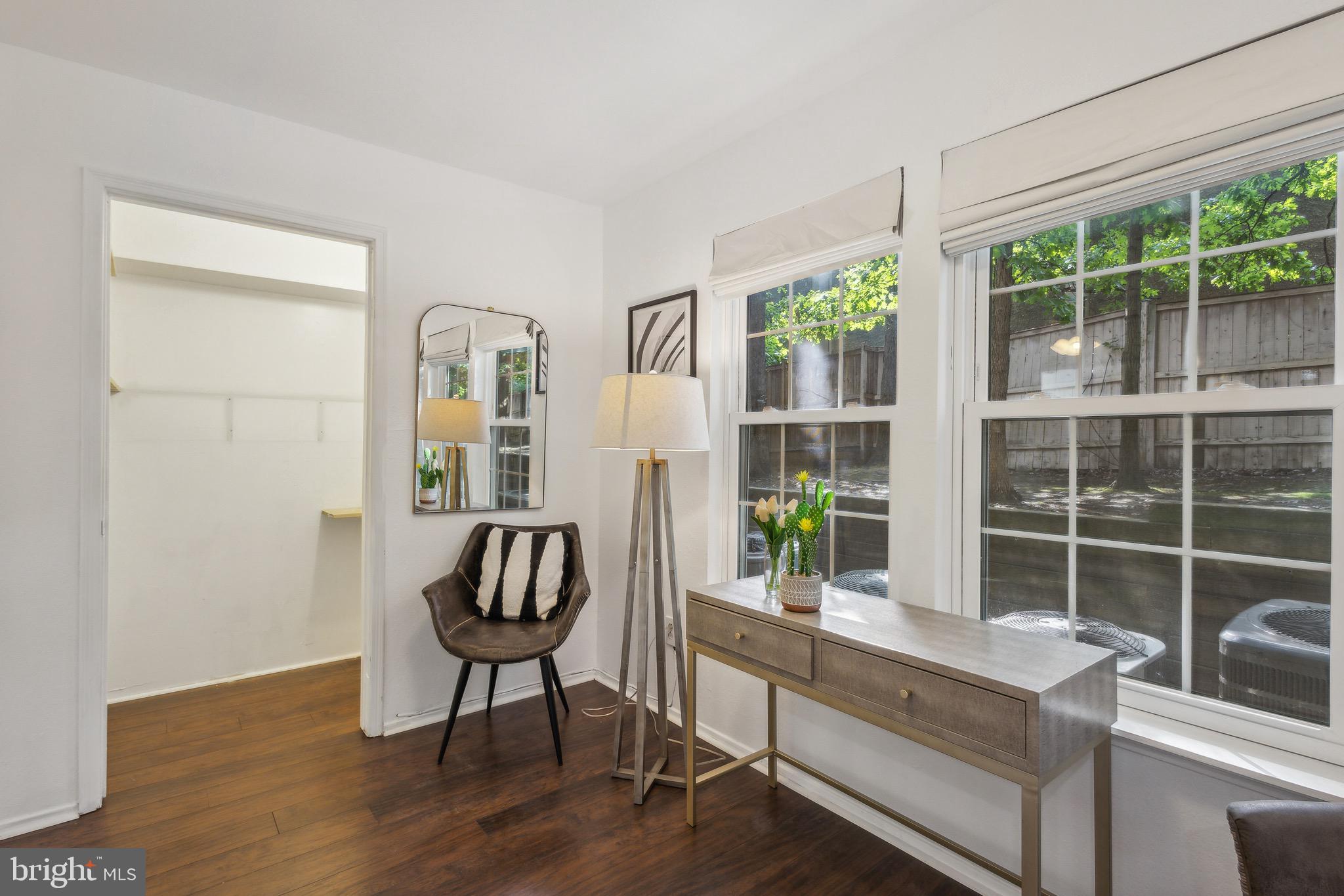 POINTE AT PARK CENTER - Residential