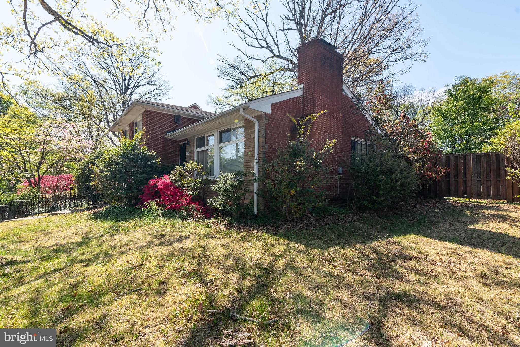 4606 BLAGDEN TERRACE NW