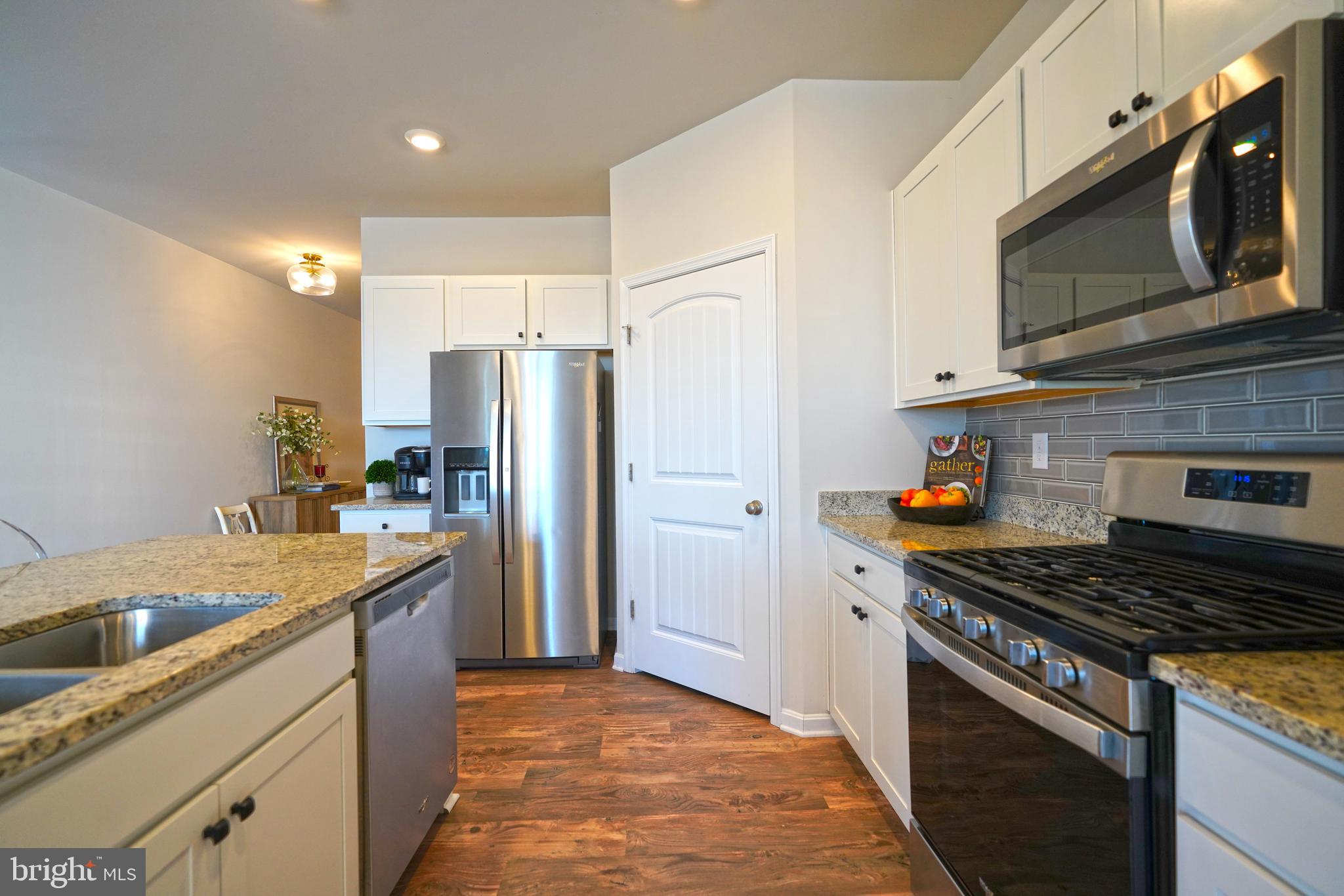 STONEWATER CREEK - Residential