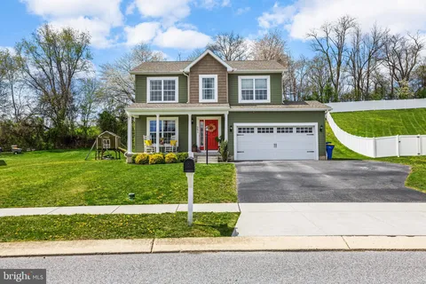 241 N Alpine Drive, York, PA MLS: PAYK2079648