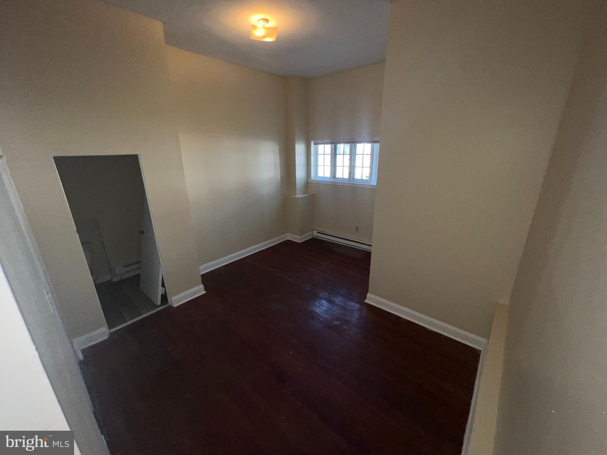 CARROLL PARK - Commercial Sale