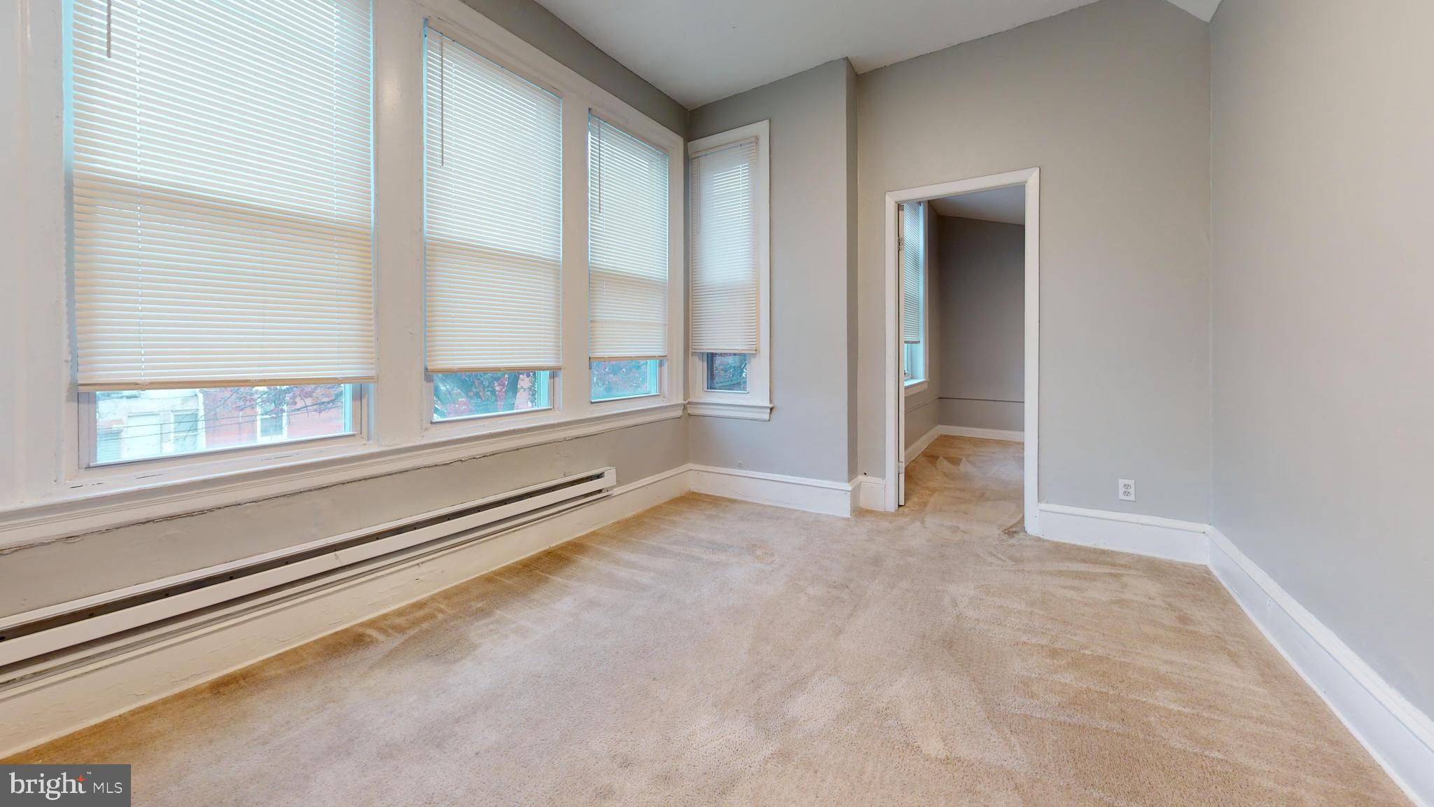 CARROLL PARK - Commercial Sale