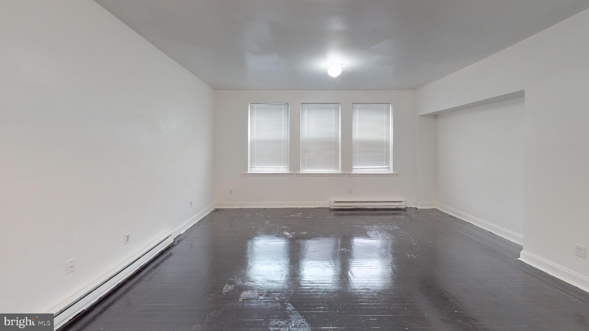 CARROLL PARK - Commercial Sale