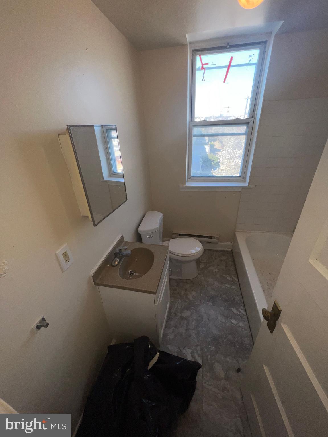 CARROLL PARK - Commercial Sale