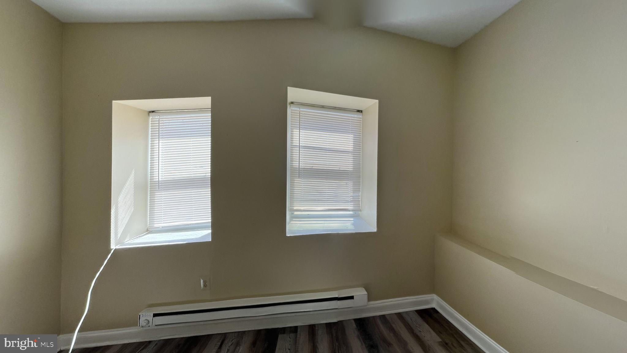 CARROLL PARK - Commercial Sale