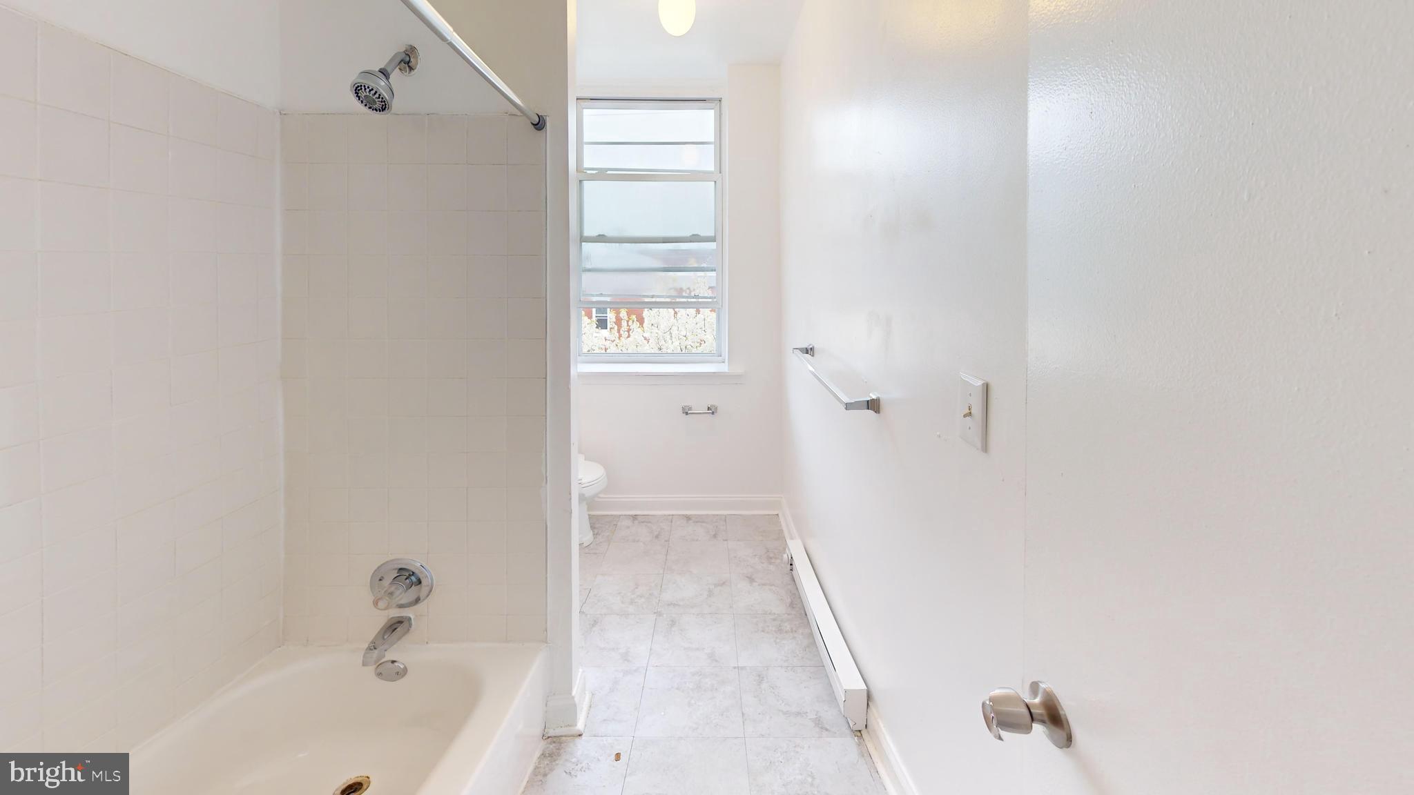 CARROLL PARK - Commercial Sale