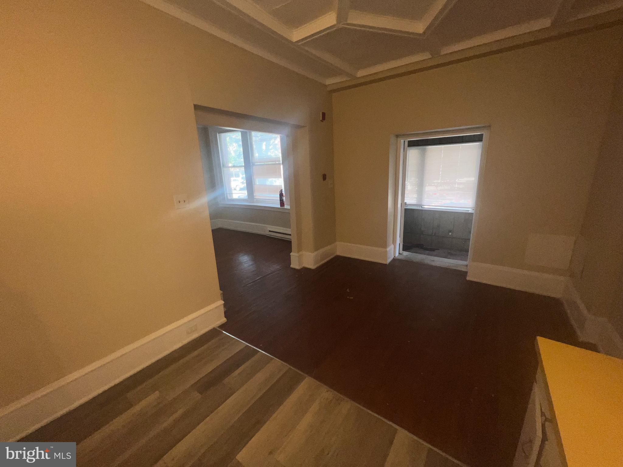 CARROLL PARK - Commercial Sale