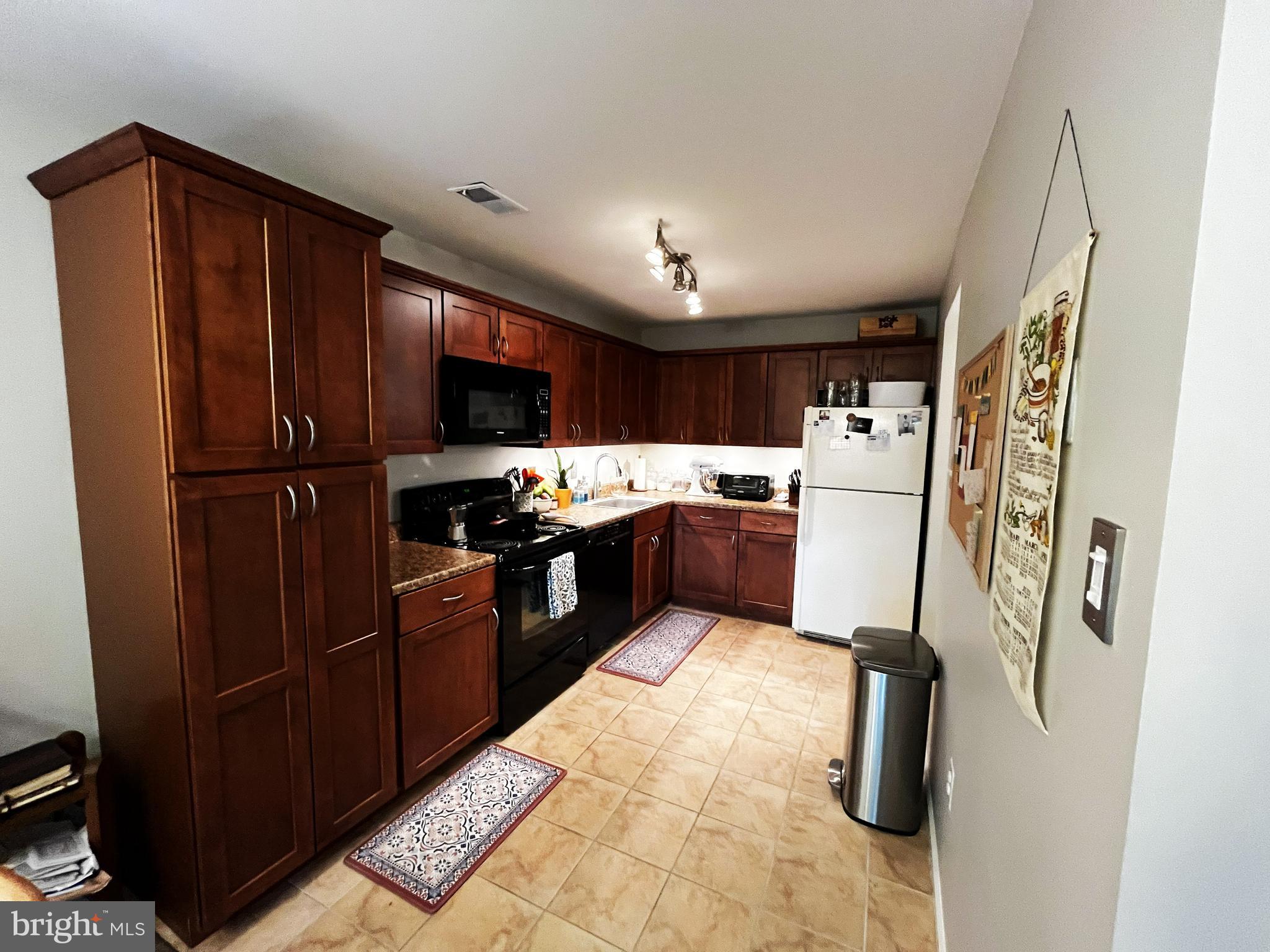 10673 SPRING OAK COURT