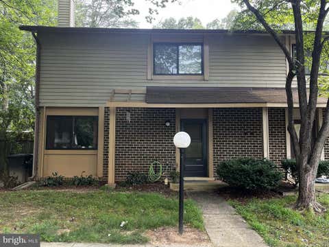 Townhouse For Rent - 10673 Spring Oak Court<br/> BURKE, VA 22015
