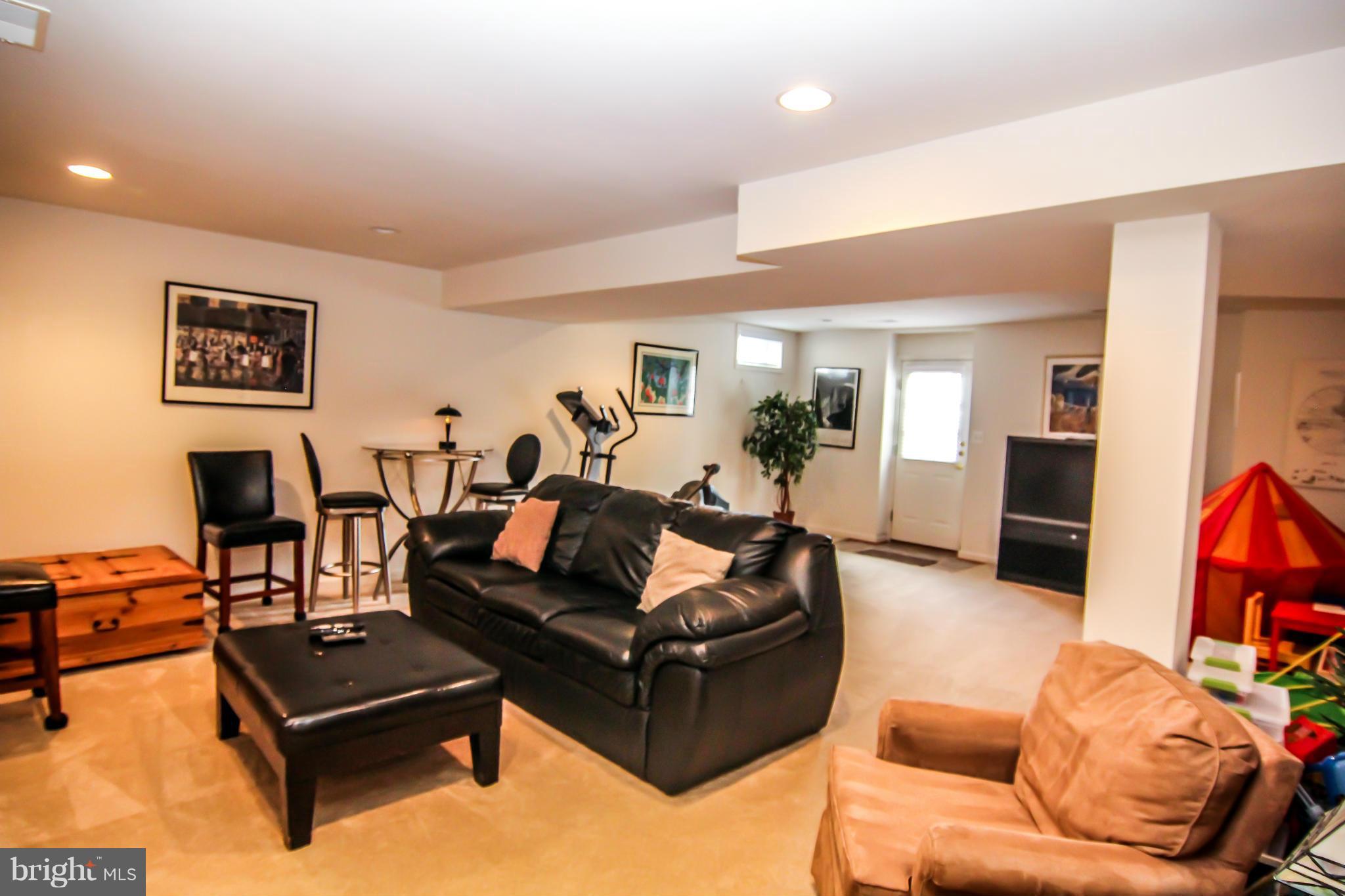 KIRKPATRICK FARMS - Residential