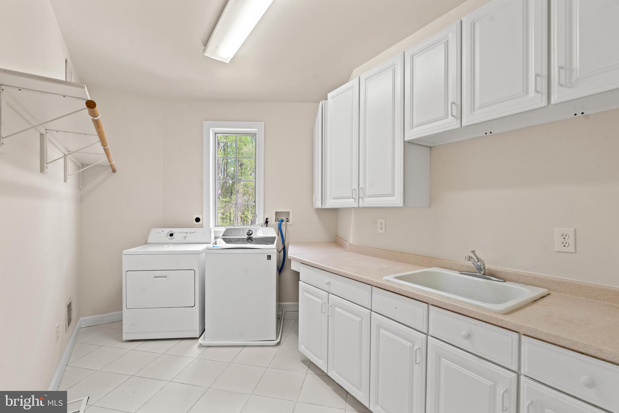 POTOMAC RANCH - Residential