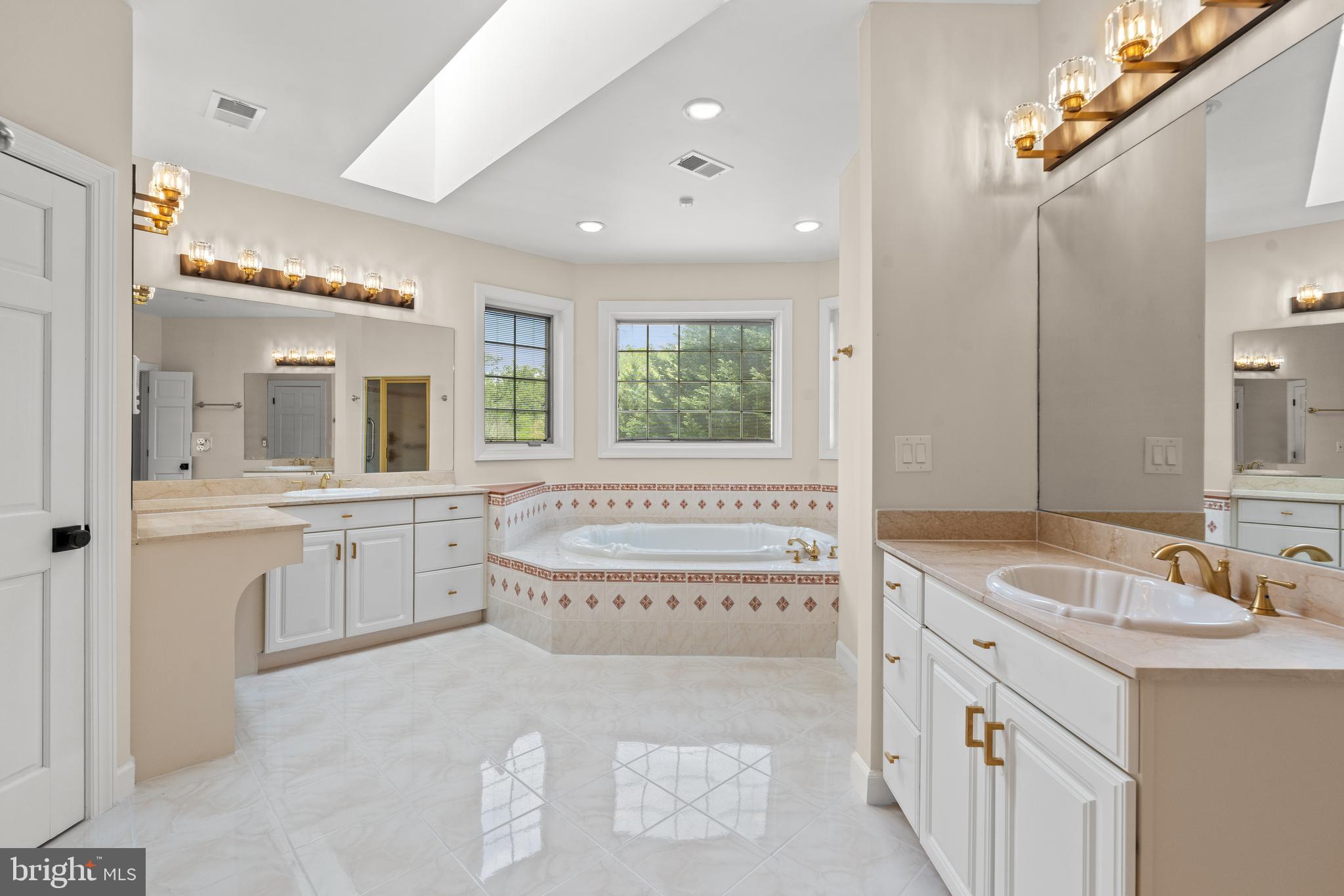 POTOMAC RANCH - Residential