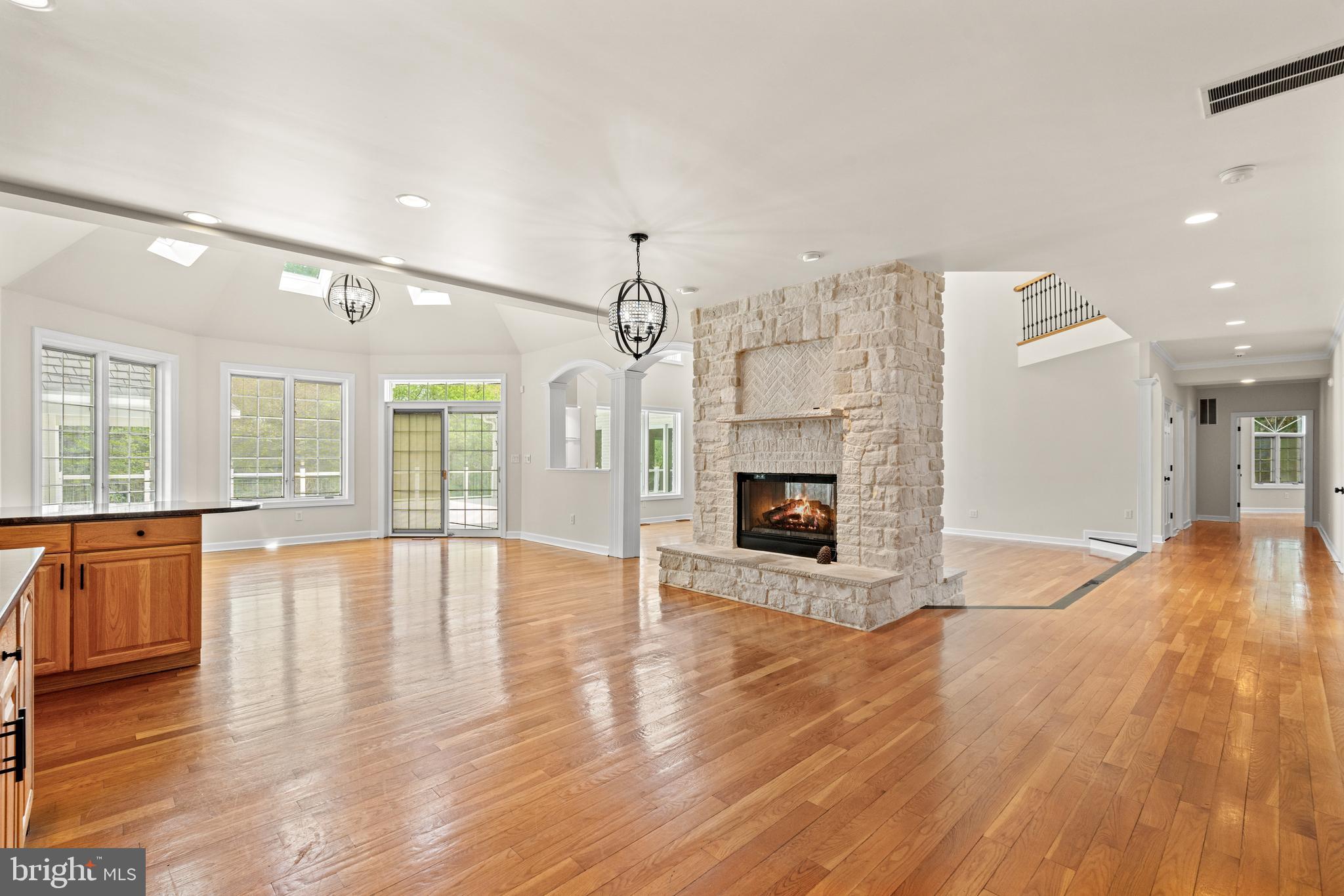 POTOMAC RANCH - Residential