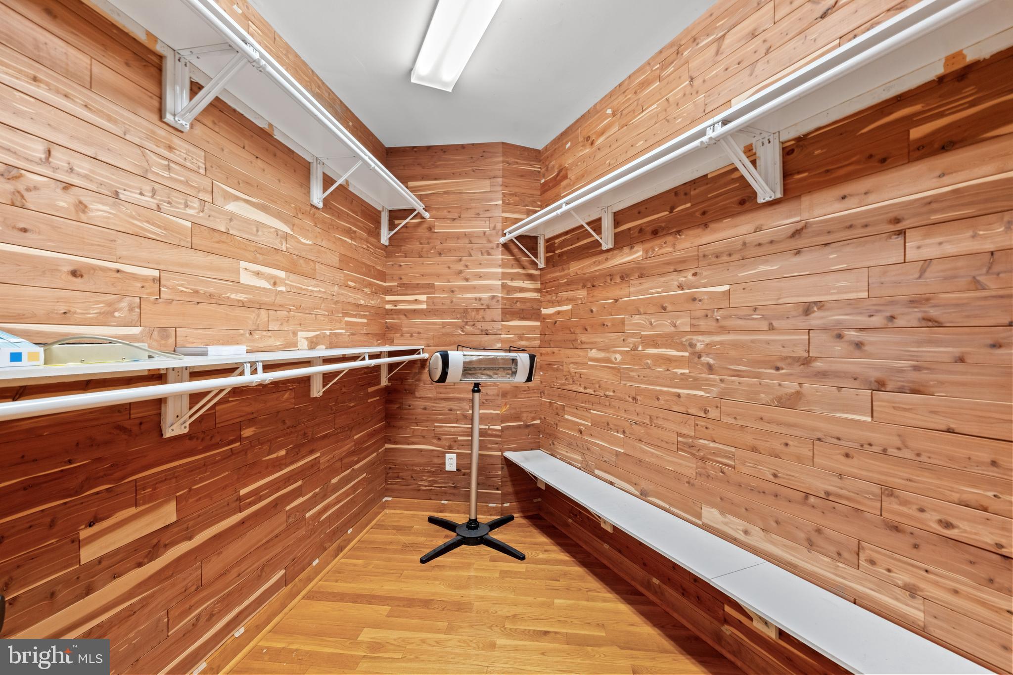 POTOMAC RANCH - Residential