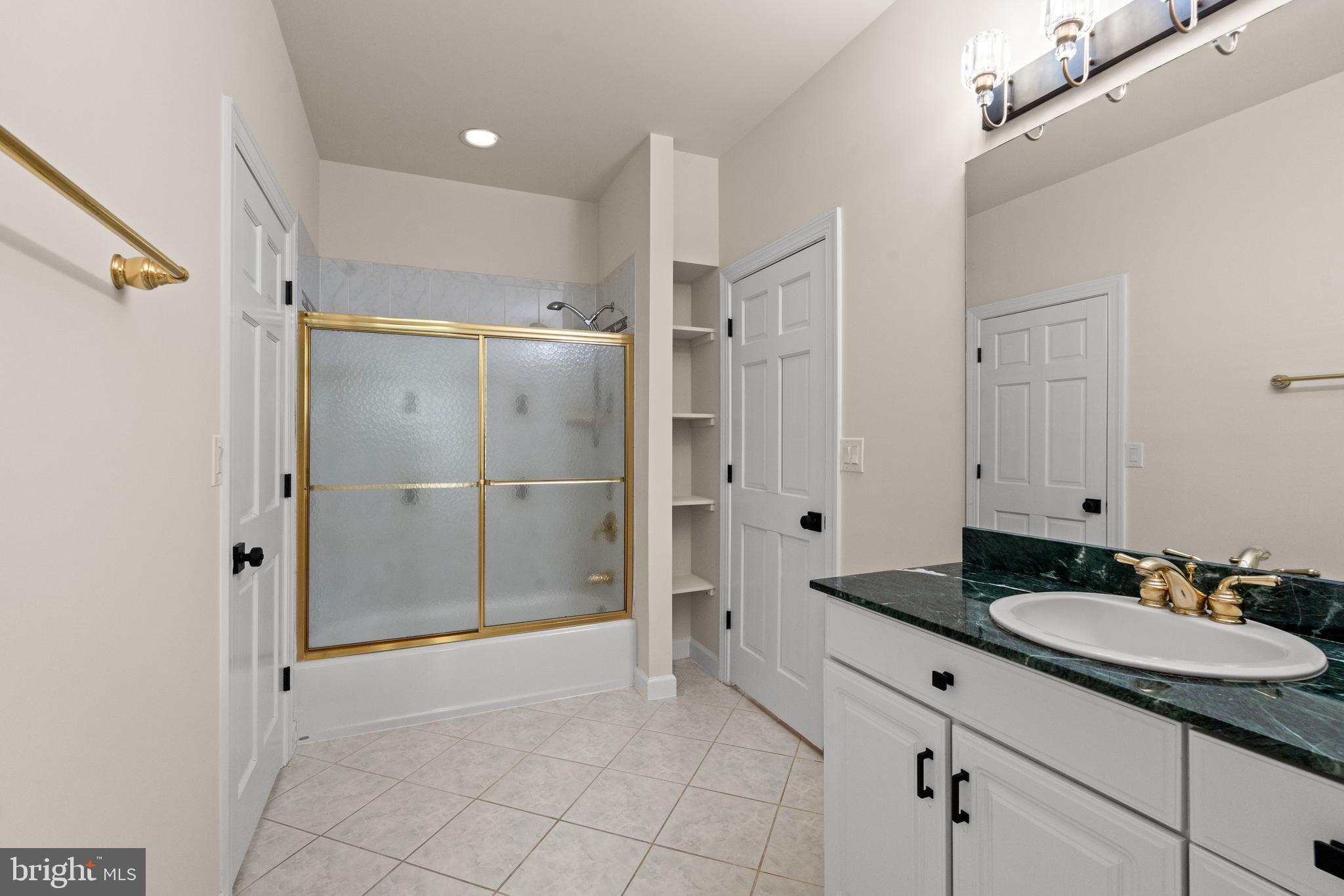 POTOMAC RANCH - Residential