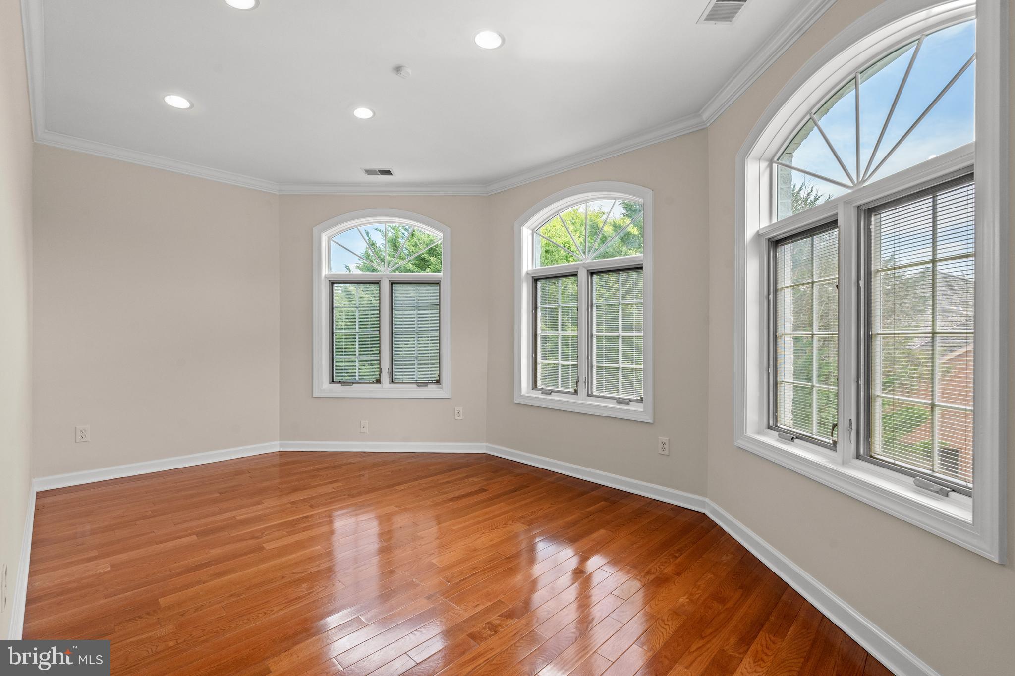 POTOMAC RANCH - Residential