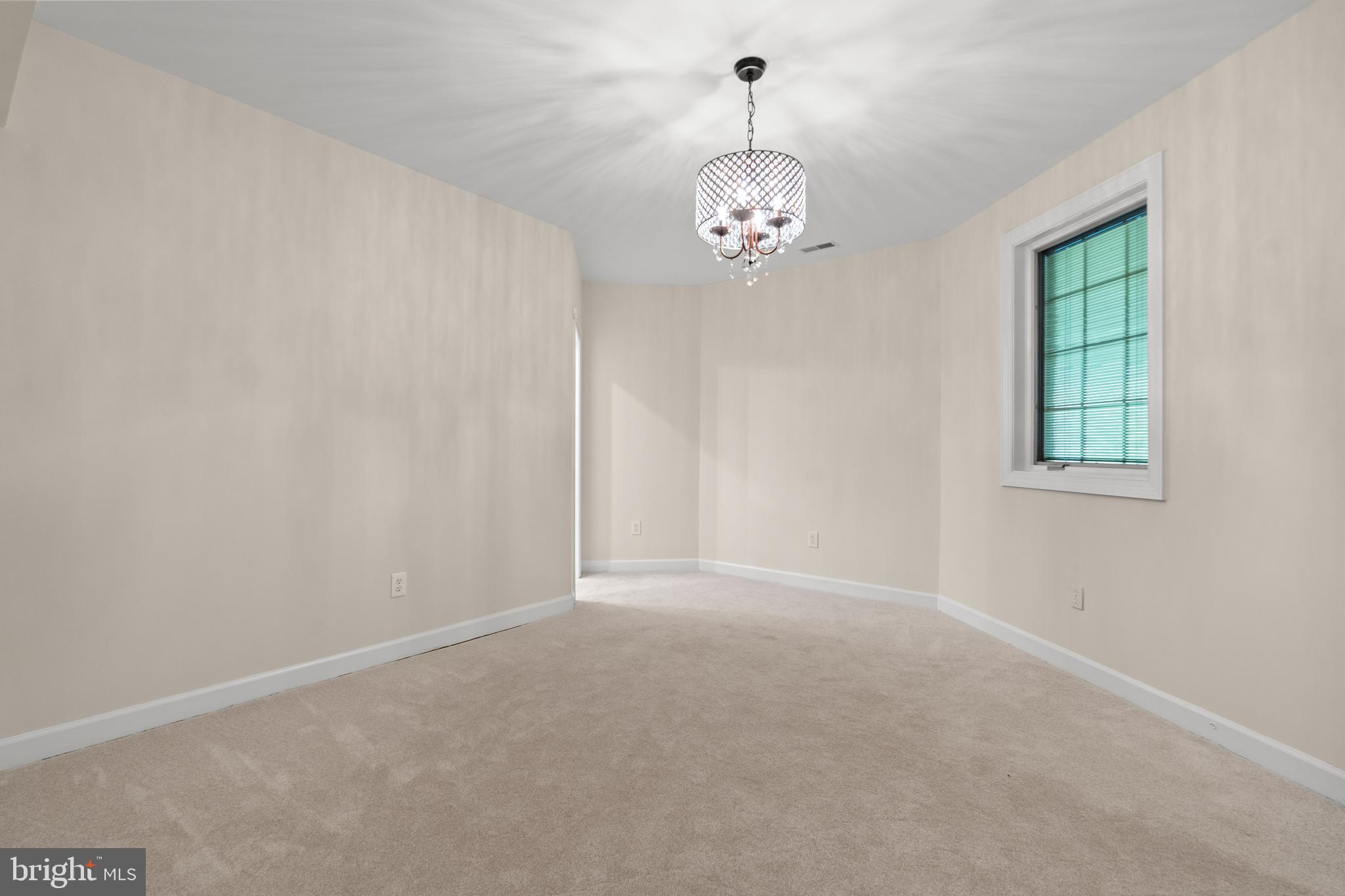 POTOMAC RANCH - Residential