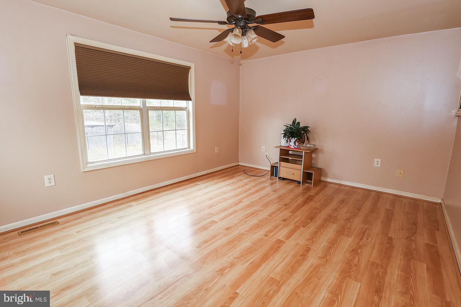 IDA LAVENDER ESTATE - Residential