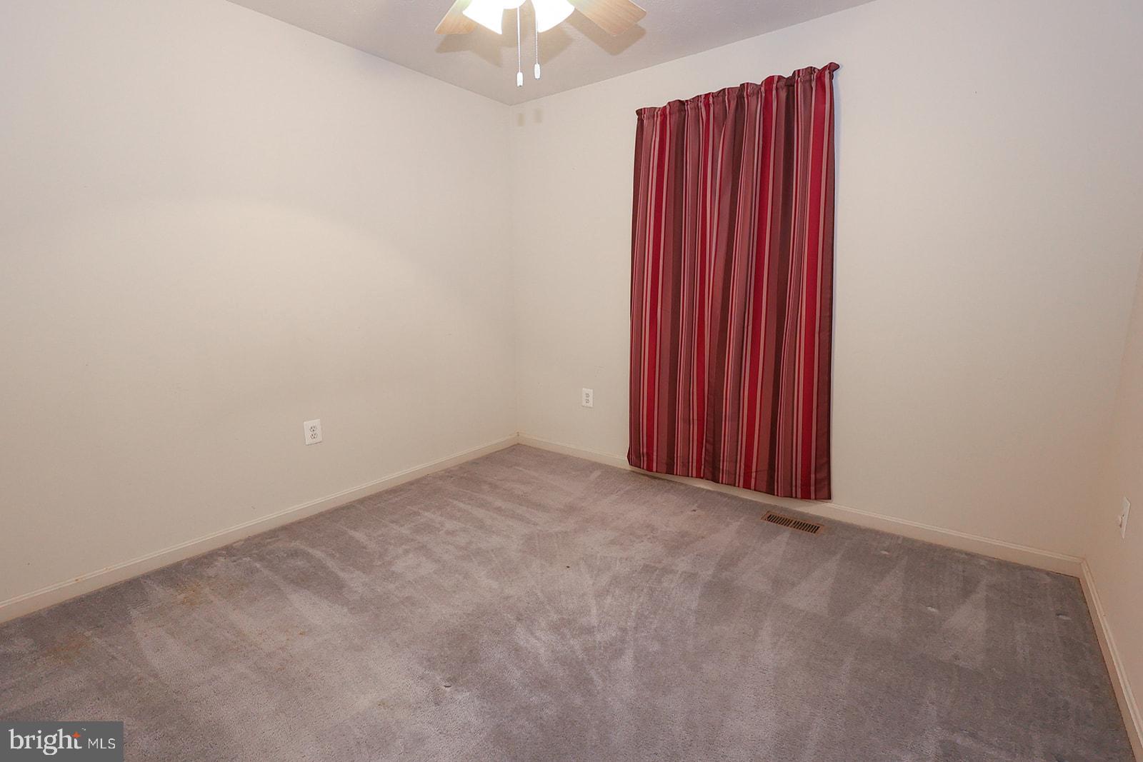 IDA LAVENDER ESTATE - Residential