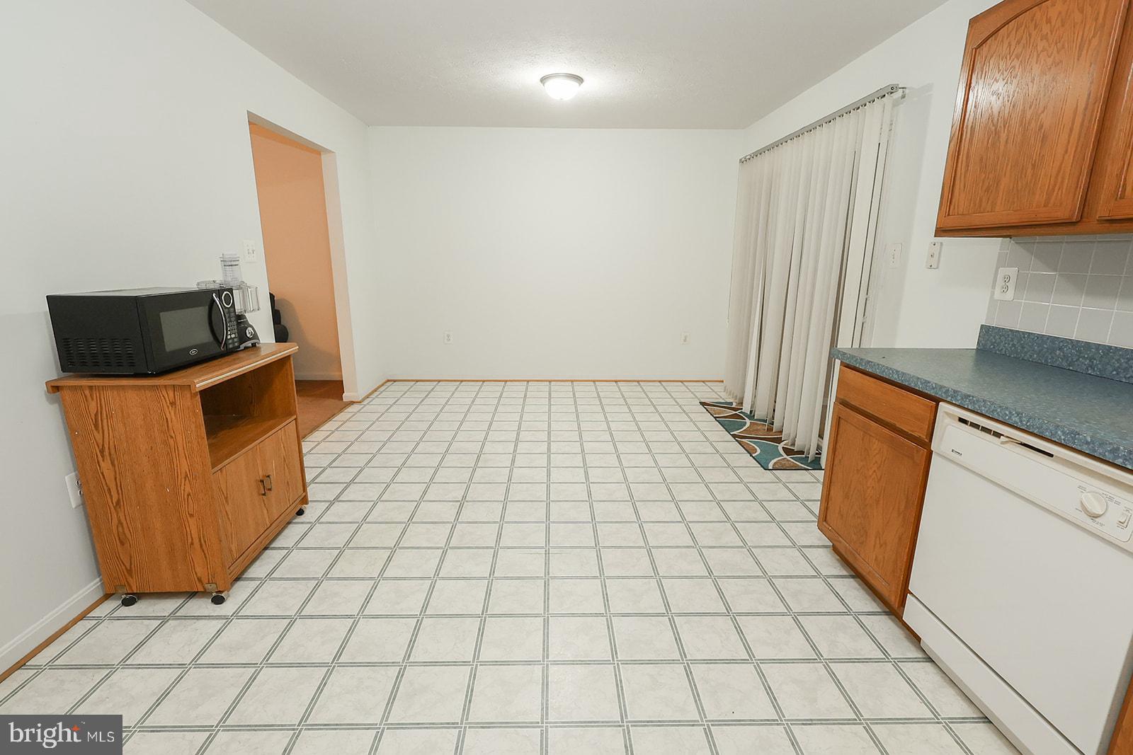 IDA LAVENDER ESTATE - Residential