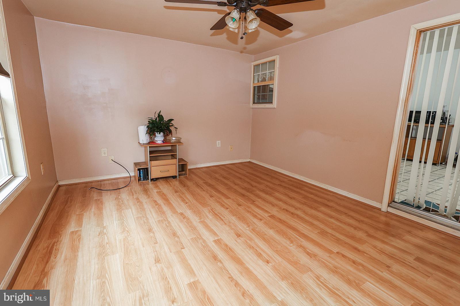 IDA LAVENDER ESTATE - Residential