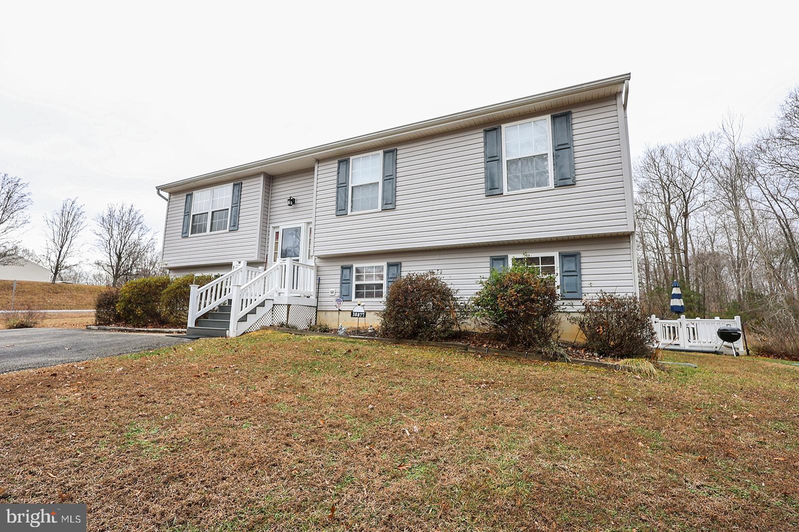 IDA LAVENDER ESTATE - Residential