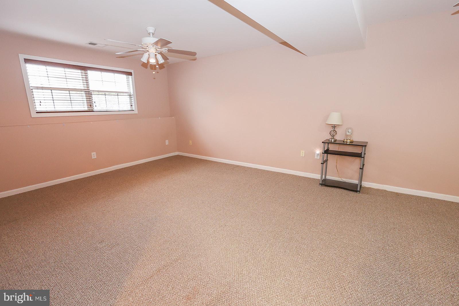 IDA LAVENDER ESTATE - Residential