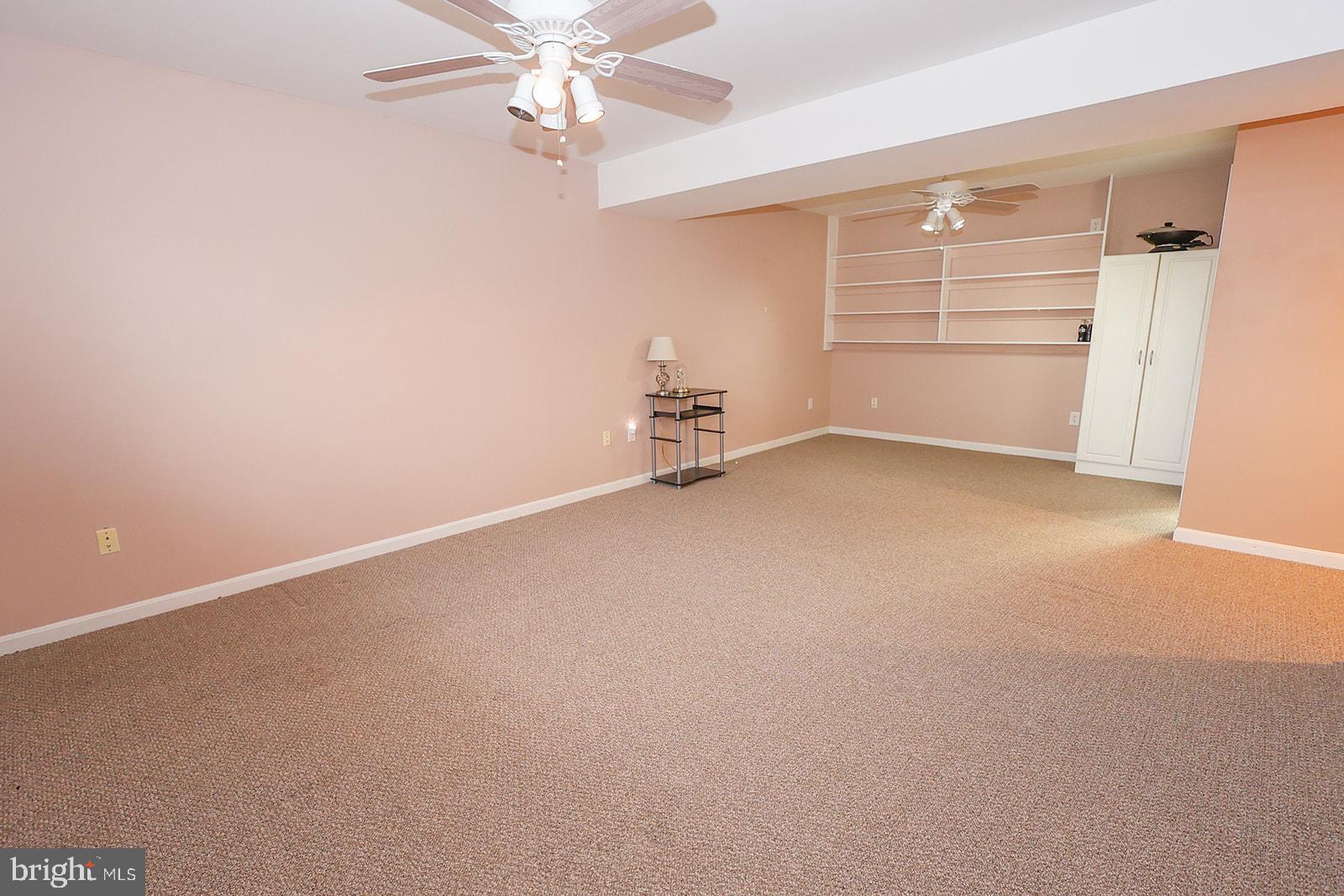 IDA LAVENDER ESTATE - Residential