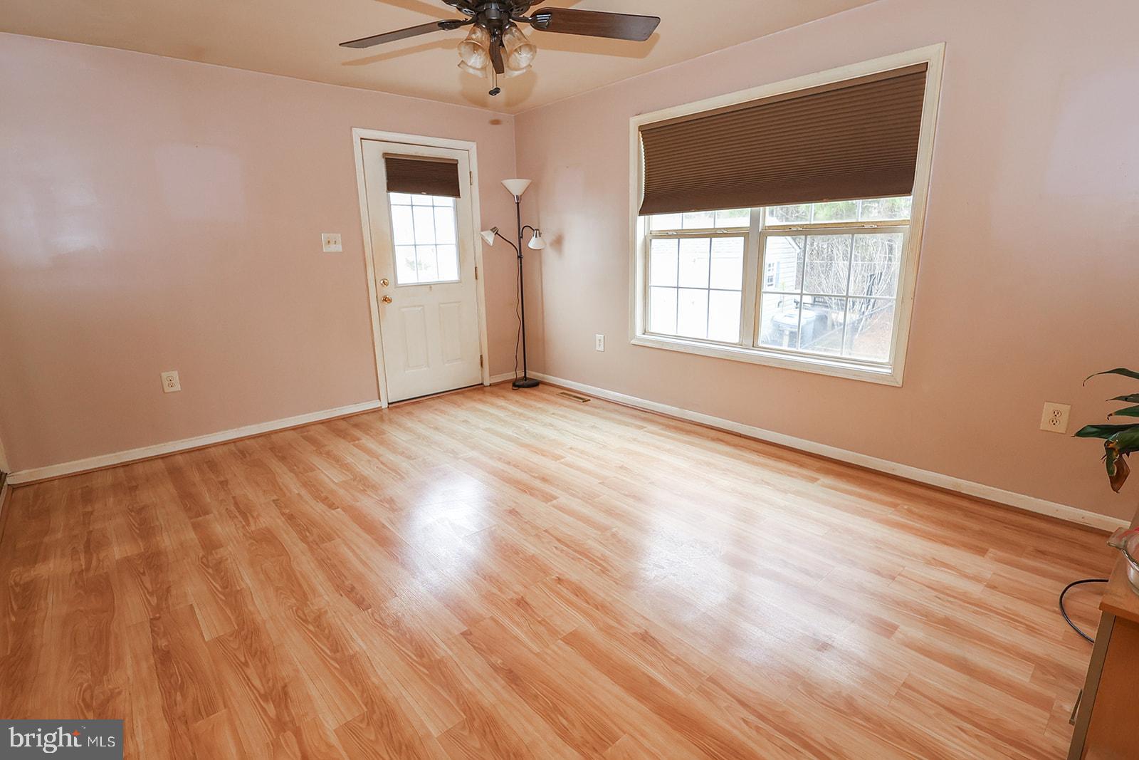 IDA LAVENDER ESTATE - Residential