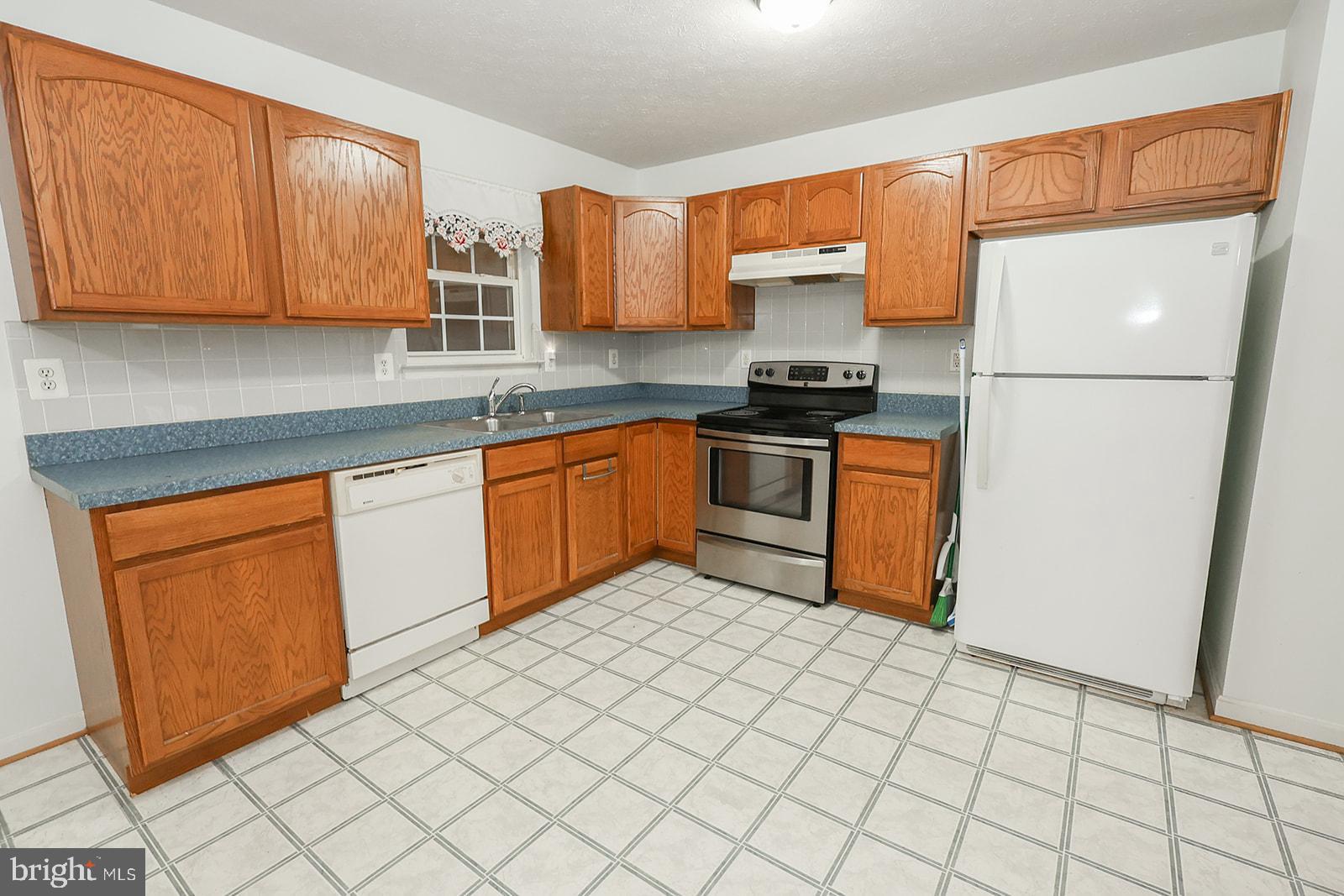 IDA LAVENDER ESTATE - Residential