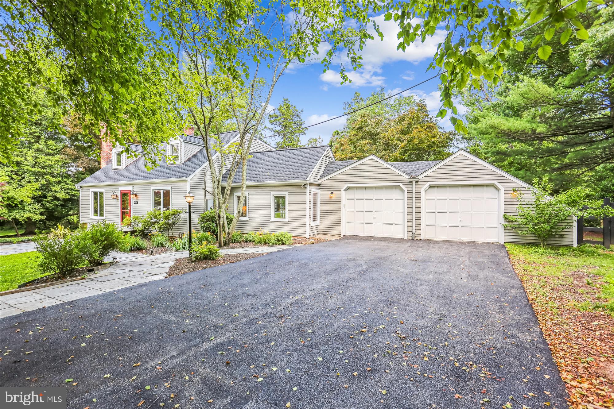 16001 AVERY ROAD