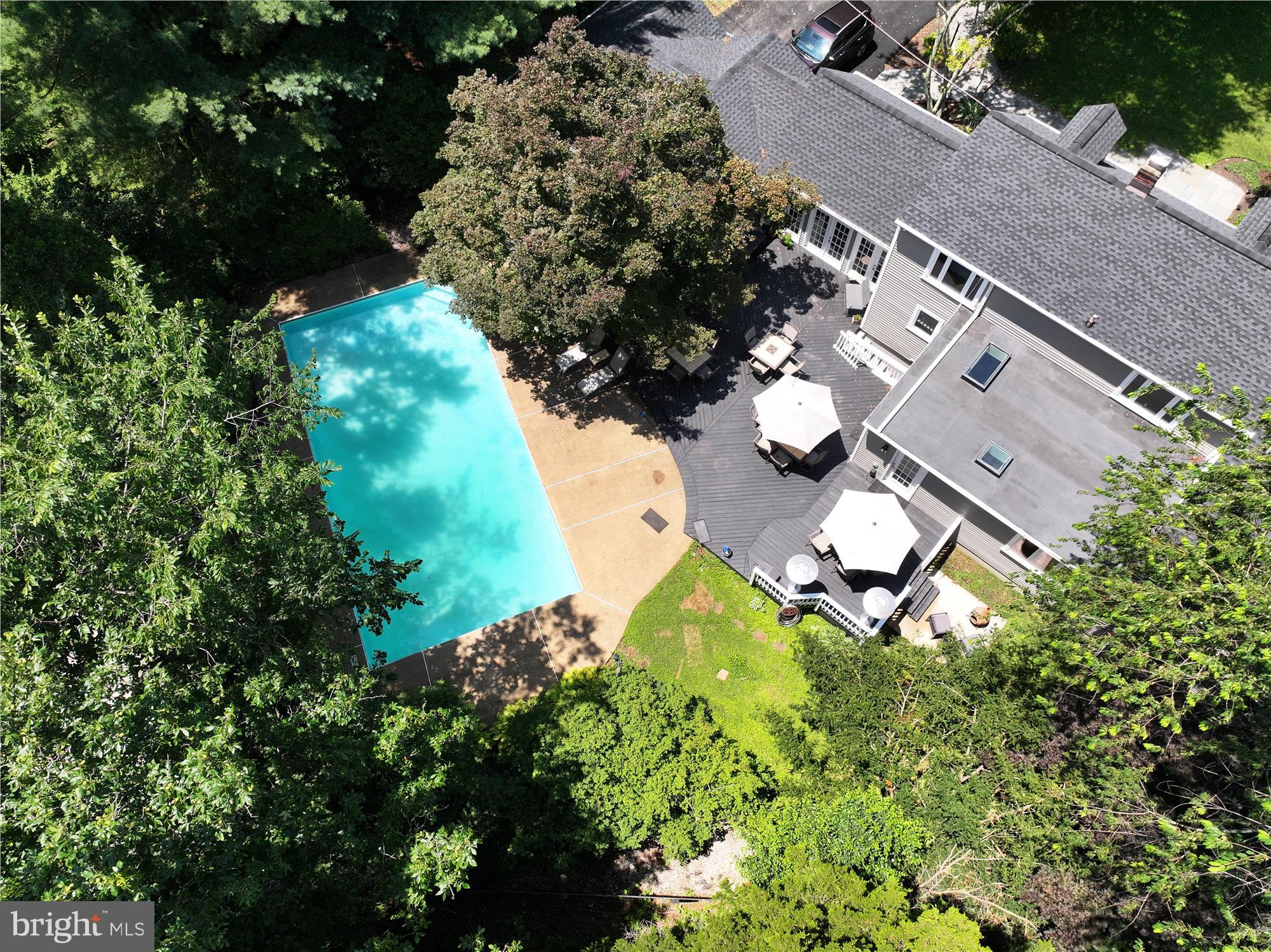 16001 AVERY ROAD