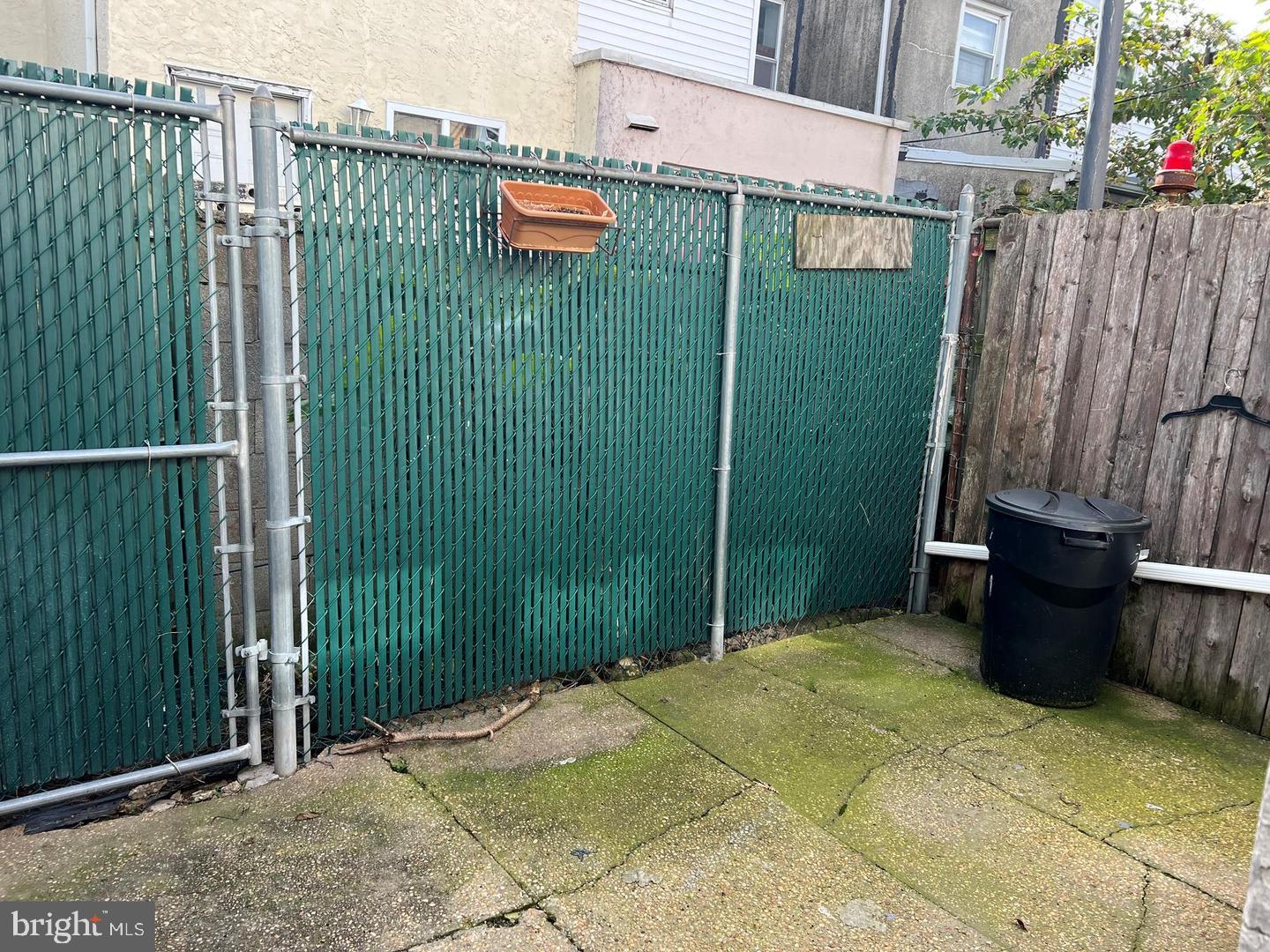 PORT RICHMOND - Residential