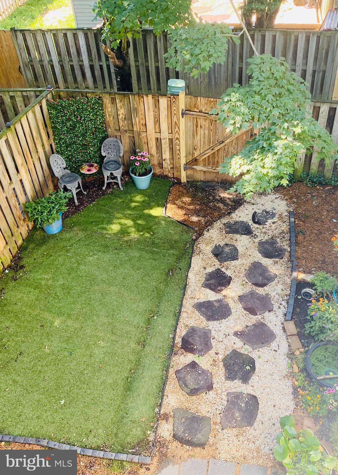 WOODSTONE - Residential