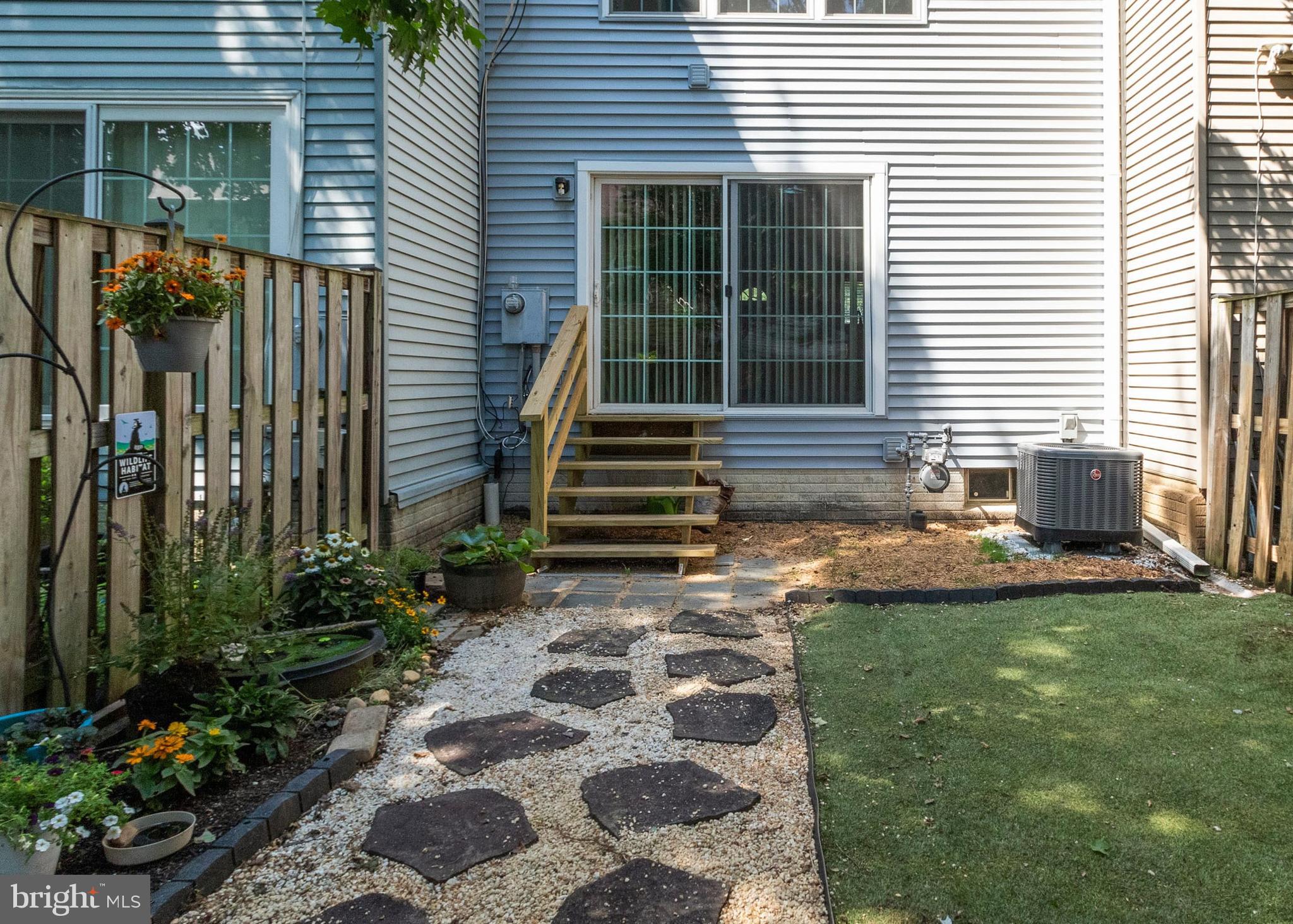 WOODSTONE - Residential