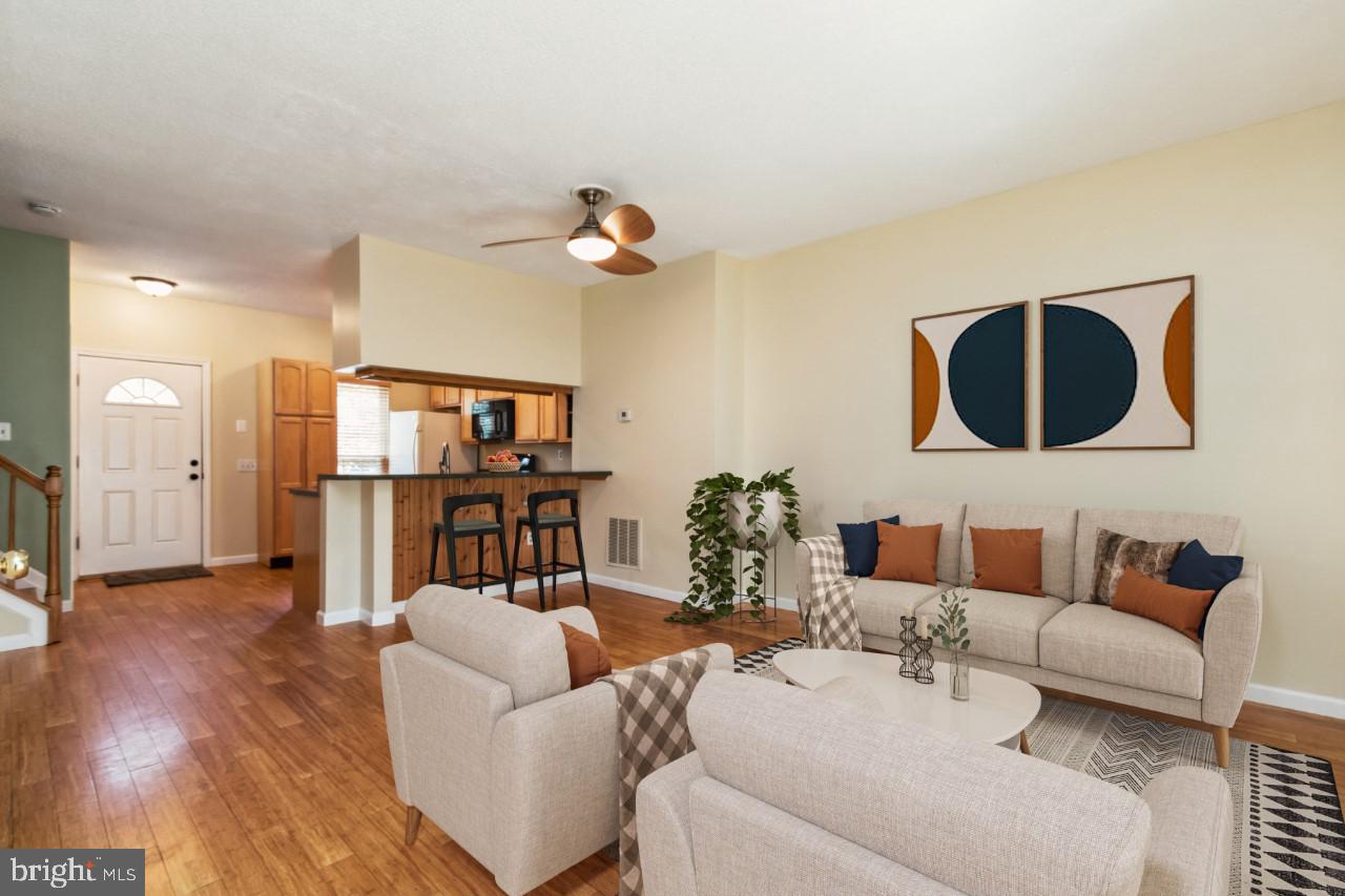 WOODSTONE - Residential