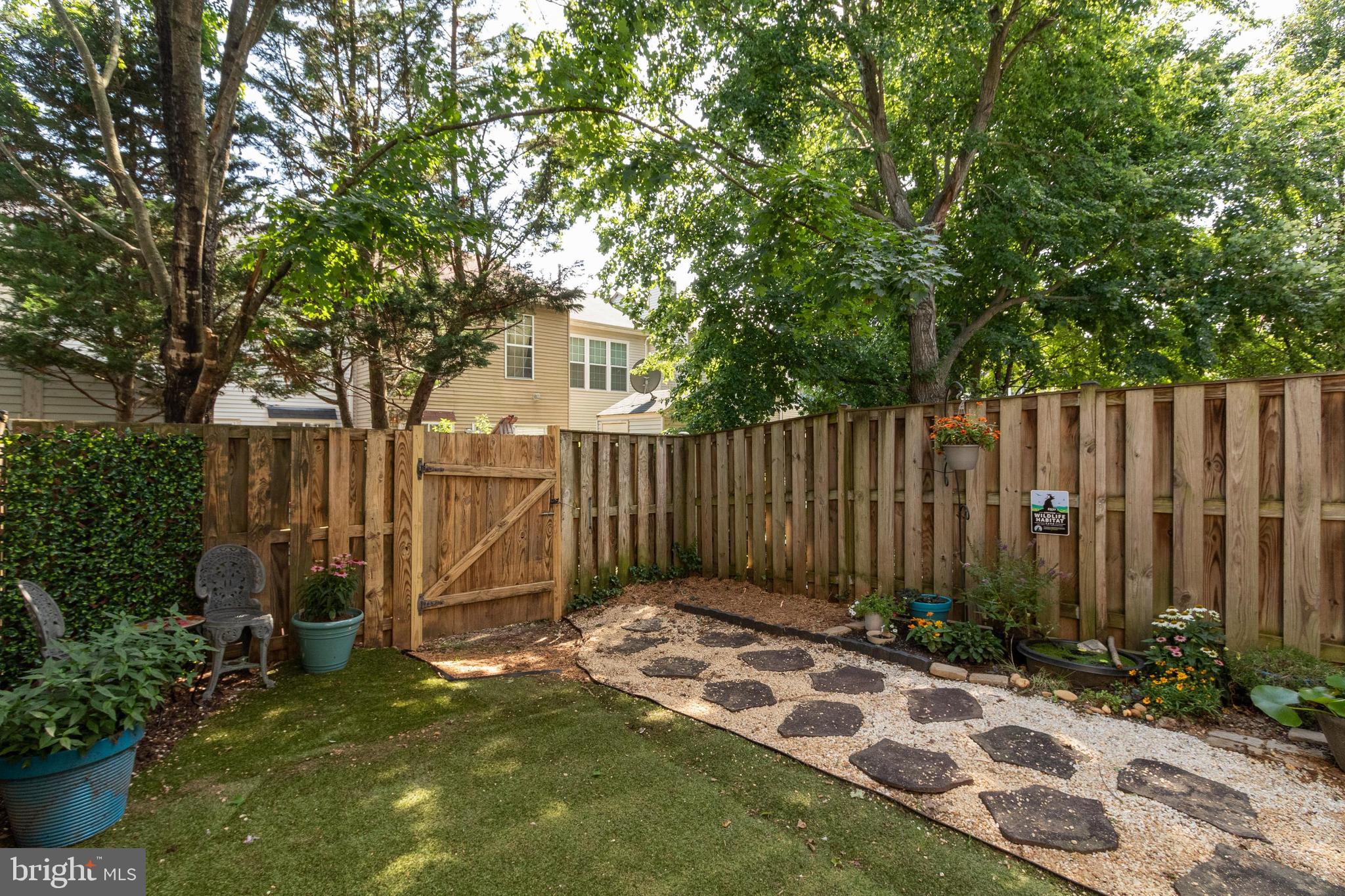 WOODSTONE - Residential