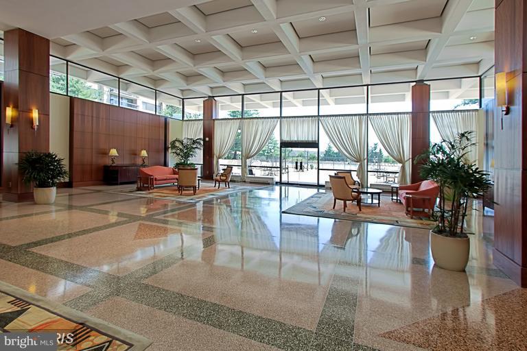 SKYLINE PLAZA - Residential Lease