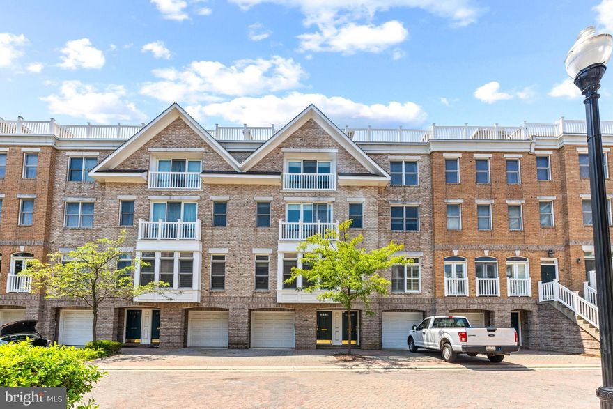 Pictures Coming Soon! Welcome to 1238 Harbor Island Walk, located within the premium waterfront community at The Townes at Harborview. This spacious townhome has 4 bed, 3.5 bath, 2500+ square feet, parking for 3 vehicles (garage/driveway) and a large rooftop deck! Community amenities include 24/7 security, outdoor pool, fitness center, beautifully landscaped grounds, koi pond, marina, snow removal, parking lot for guests Conveniently located to the water taxi and walking/jogging path to explore all that downtown Baltimore has to offer!