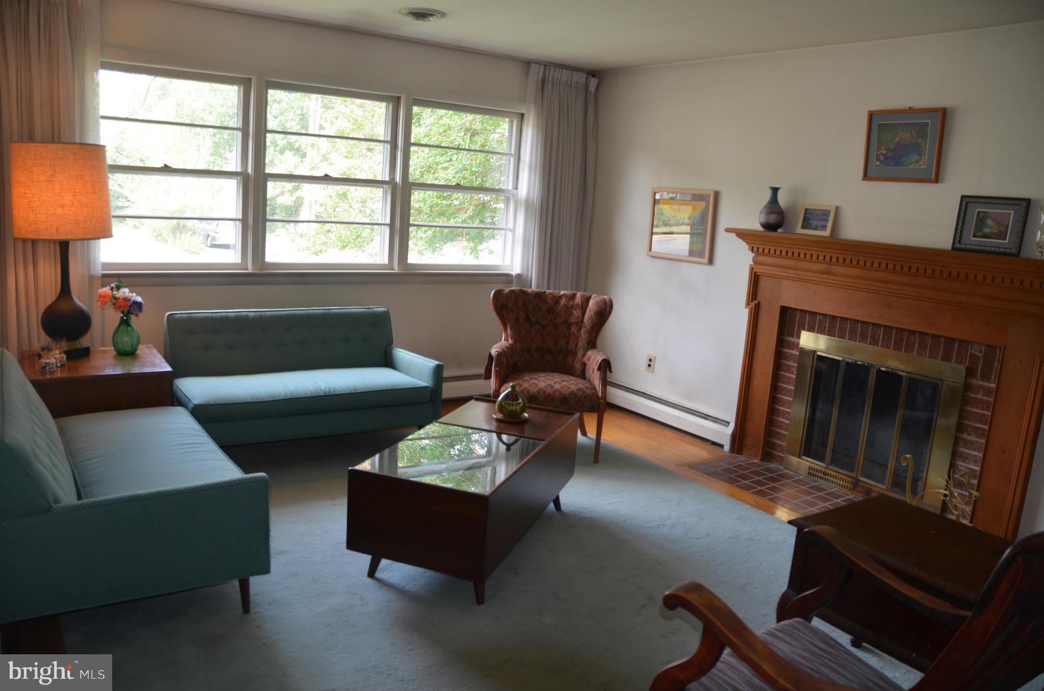 WAVERLY HILLS - Residential