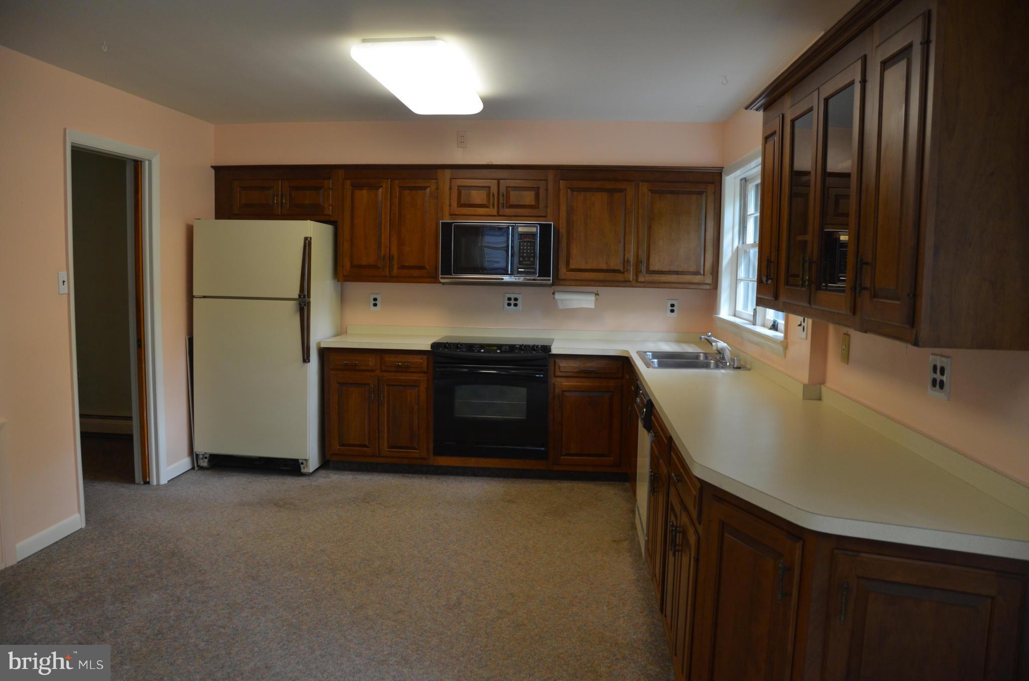 WAVERLY HILLS - Residential