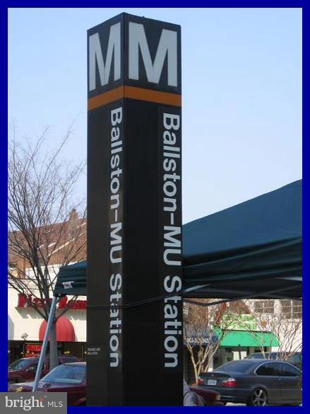 WAVERLY HILLS - Residential