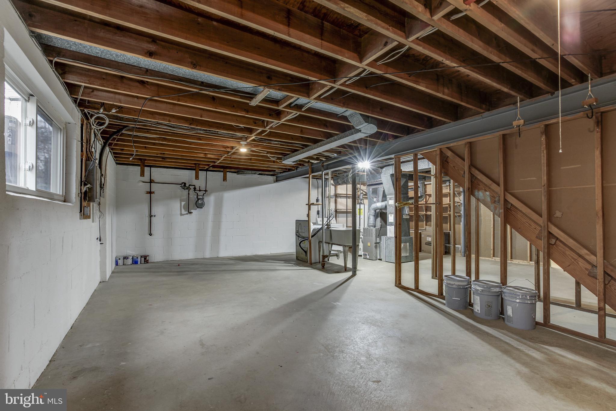 REGENCY ESTATES - Residential